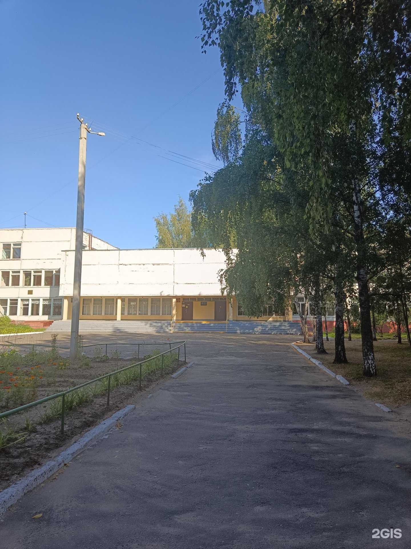 Отзывы на компанию Средняя школа №9 в г. Йошкар-Ола c фото