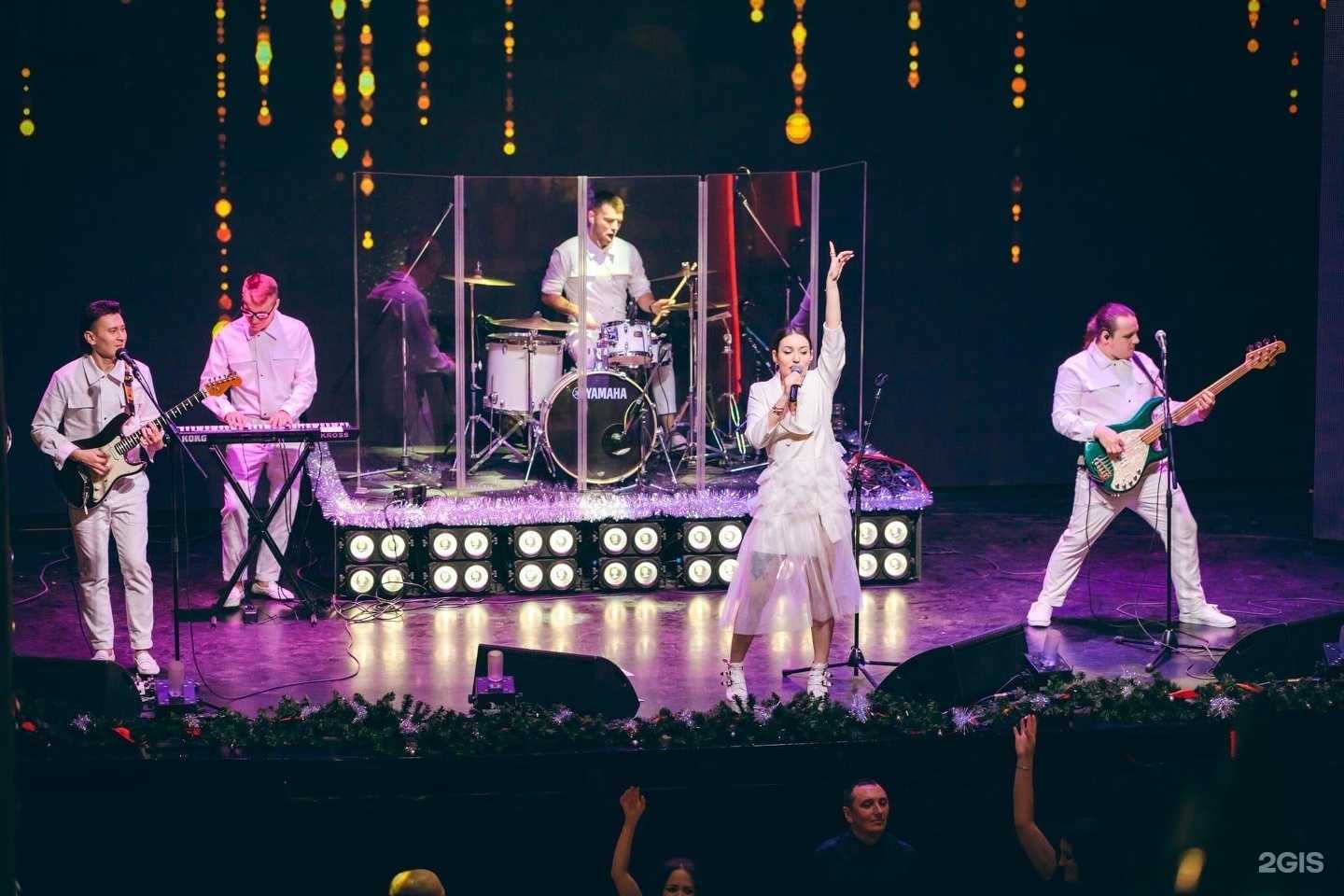 Отзывы на компанию Weekend в г. Казань c фото