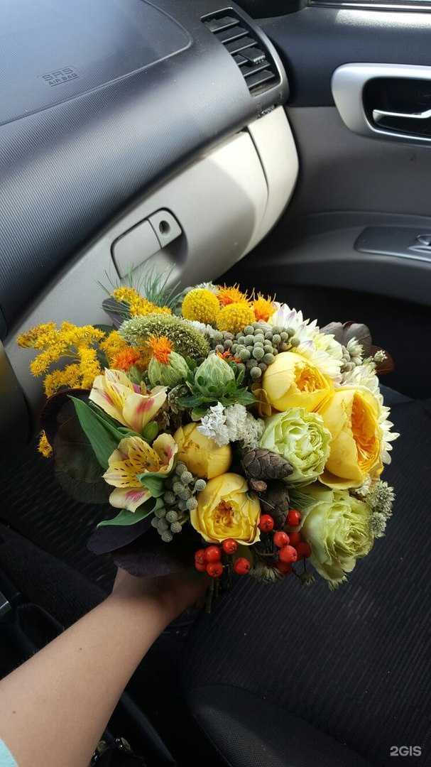 Отзывы на компанию Уральская школа флористики и дизайна в г. Екатеринбург c фото