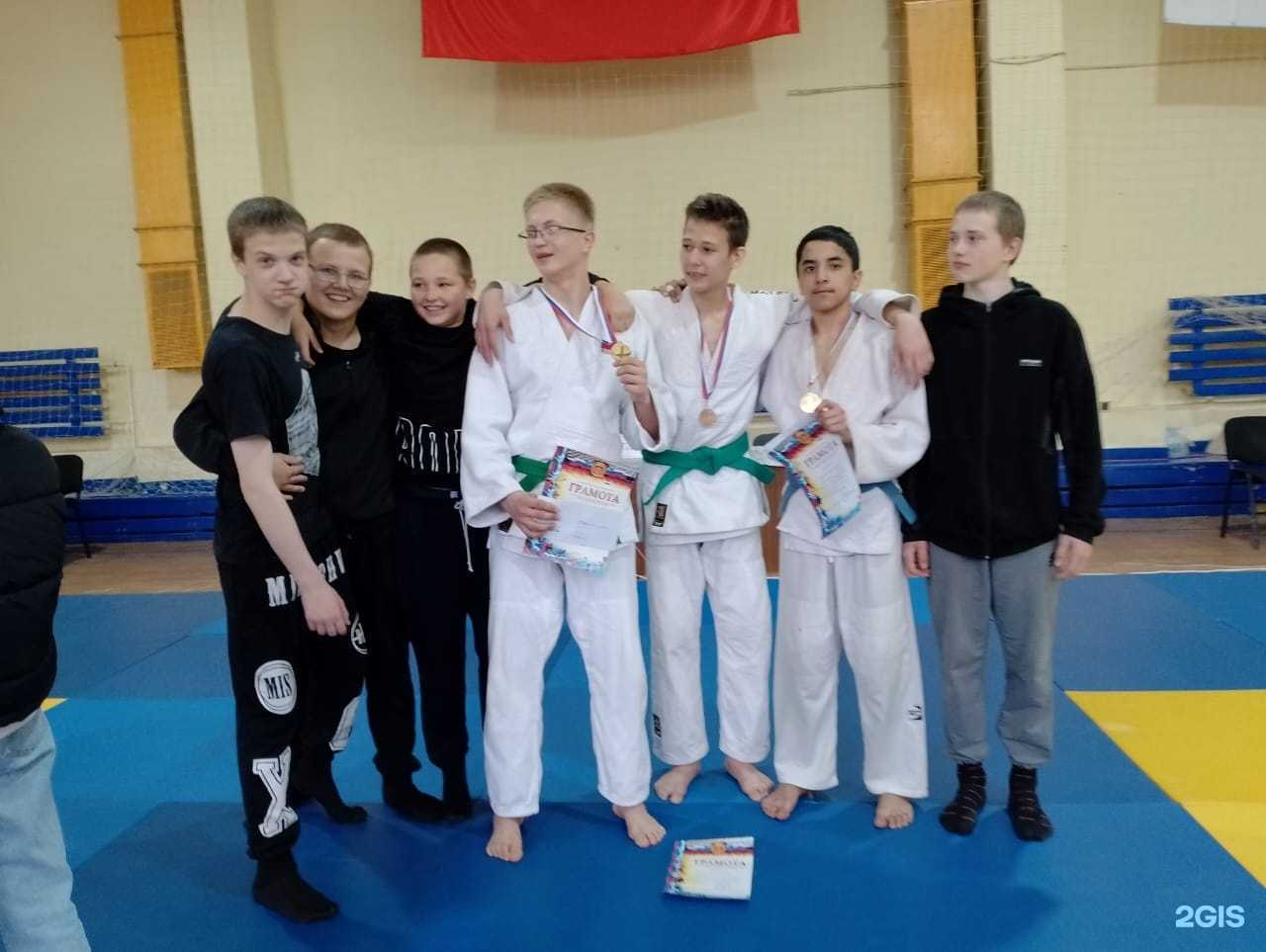 Отзывы на компанию Спортивная школа №16 в г. Екатеринбург c фото