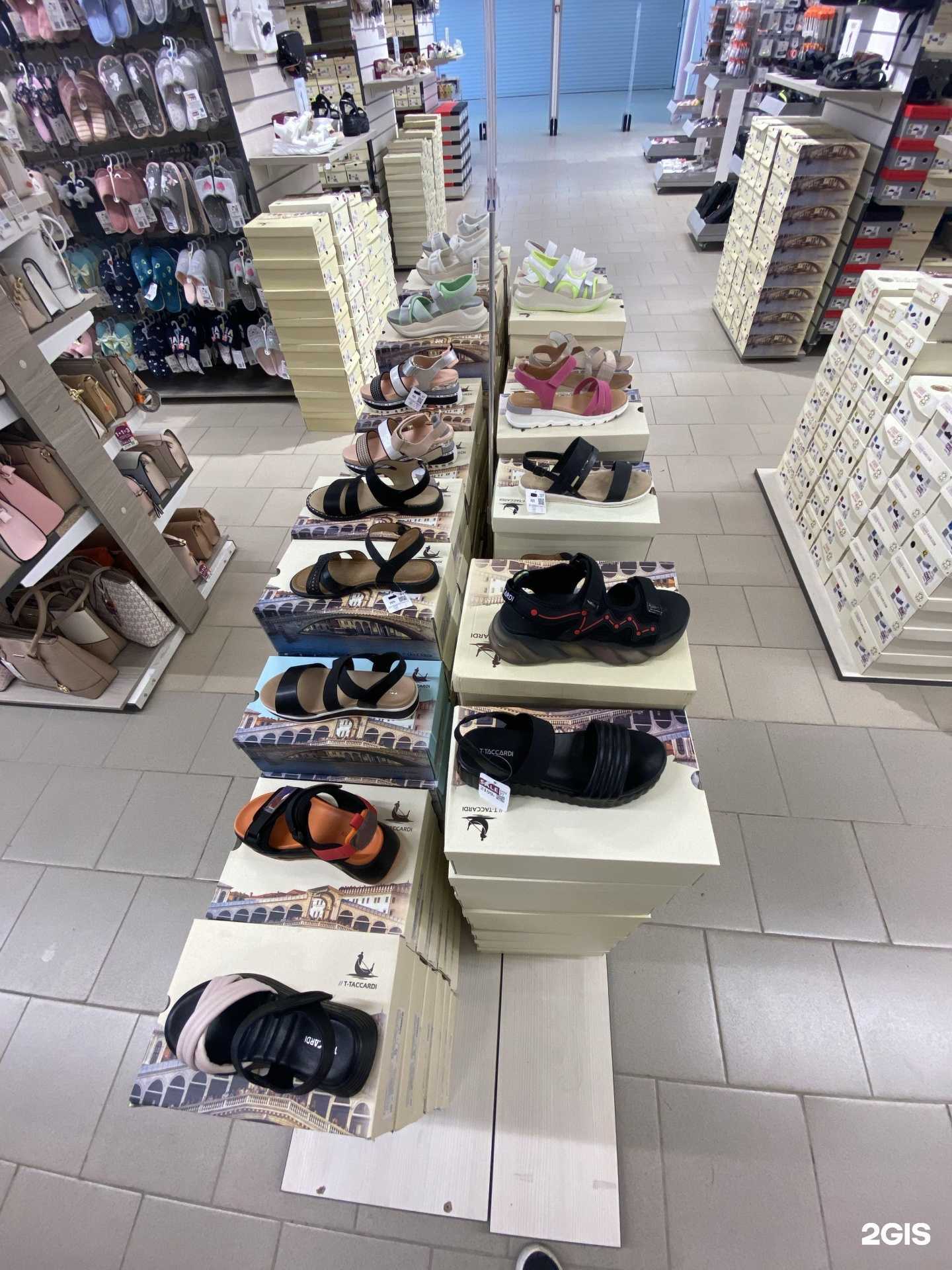 Отзывы на компанию kari в Гукове c фото