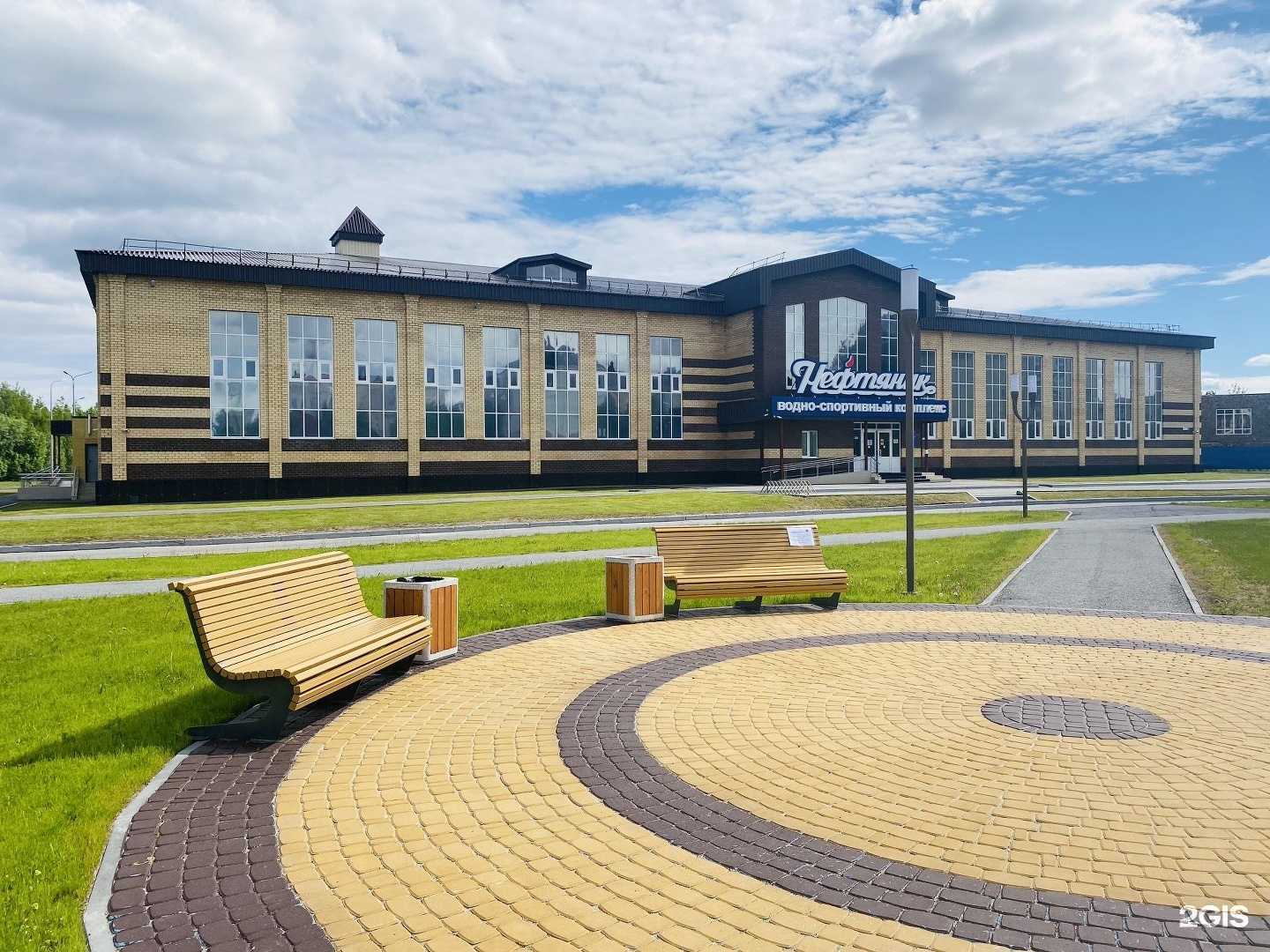 Отзывы на компанию Нефтяник в г. Лангепас c фото