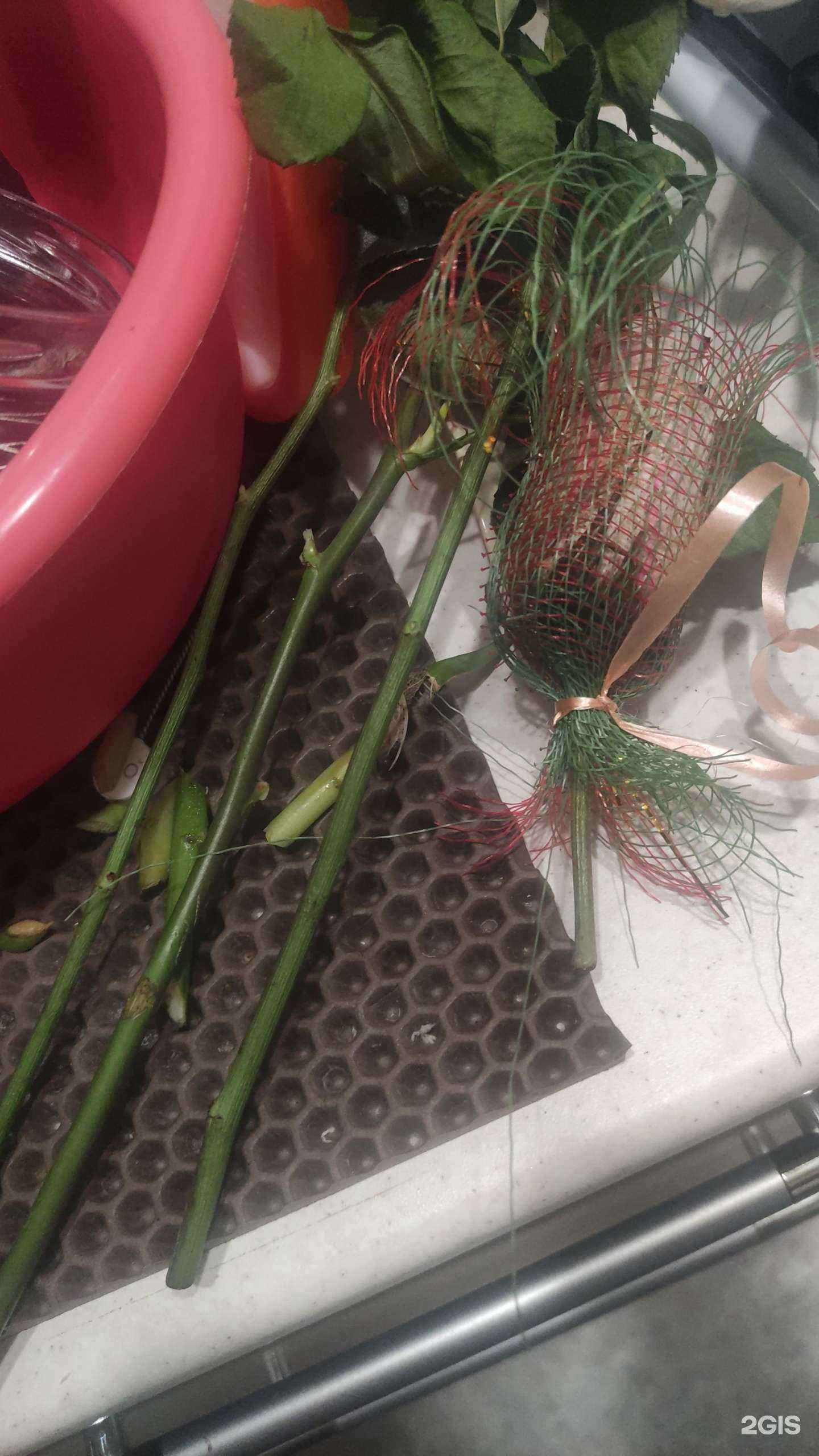 Отзывы на компанию Киоск по продаже цветов в Воронеже c фото