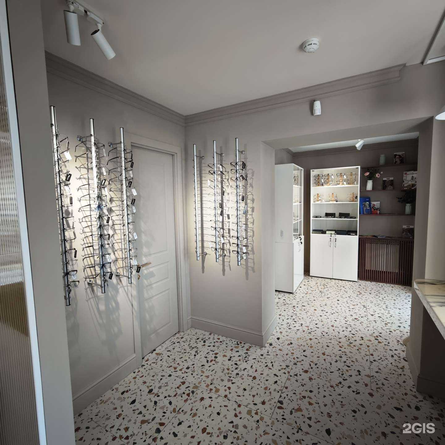 Отзывы на компанию ОЧКИ ПРОСТО в Владивостоке c фото