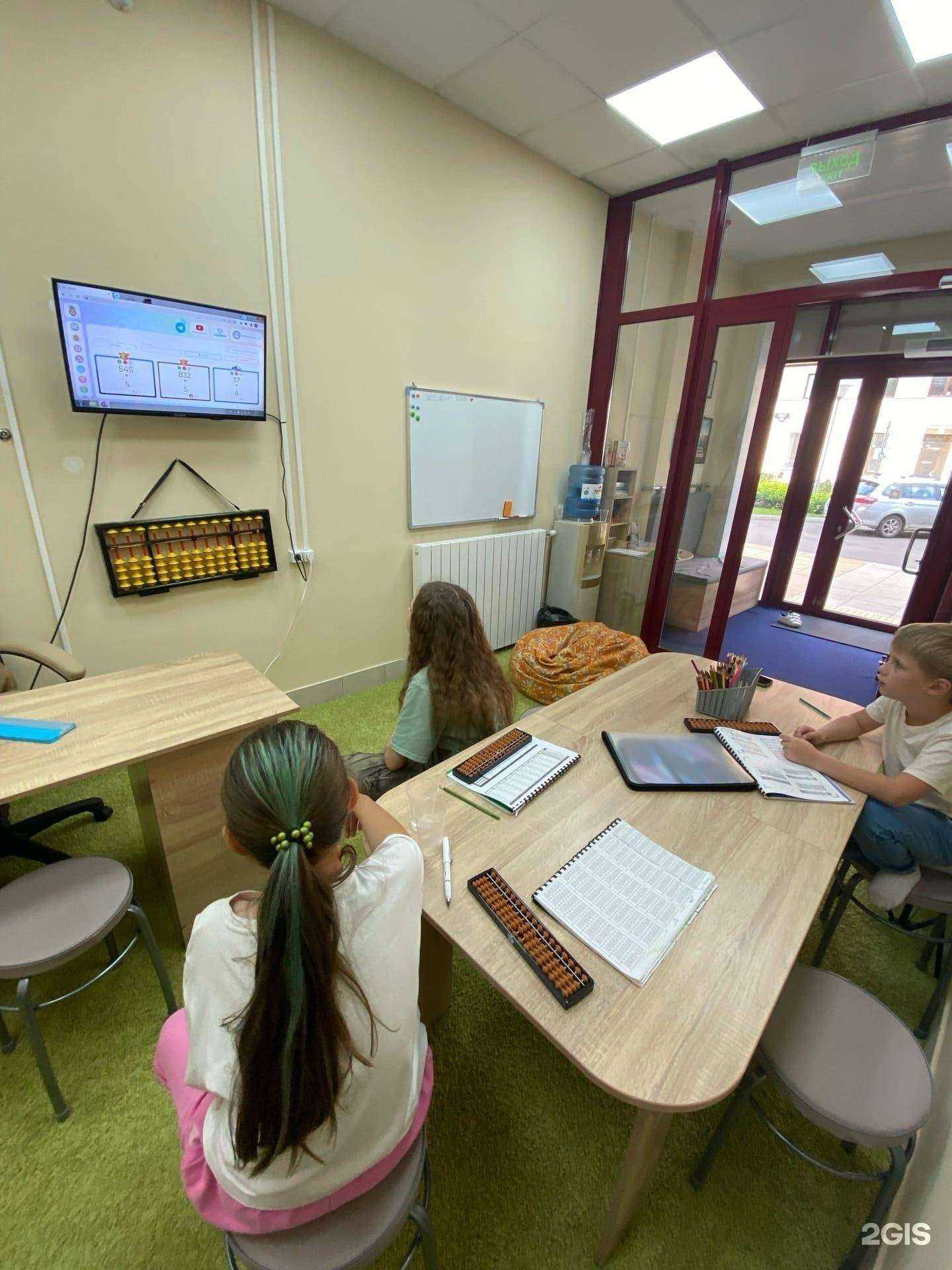 Отзывы на компанию Intelligent School в Красноярске c фото