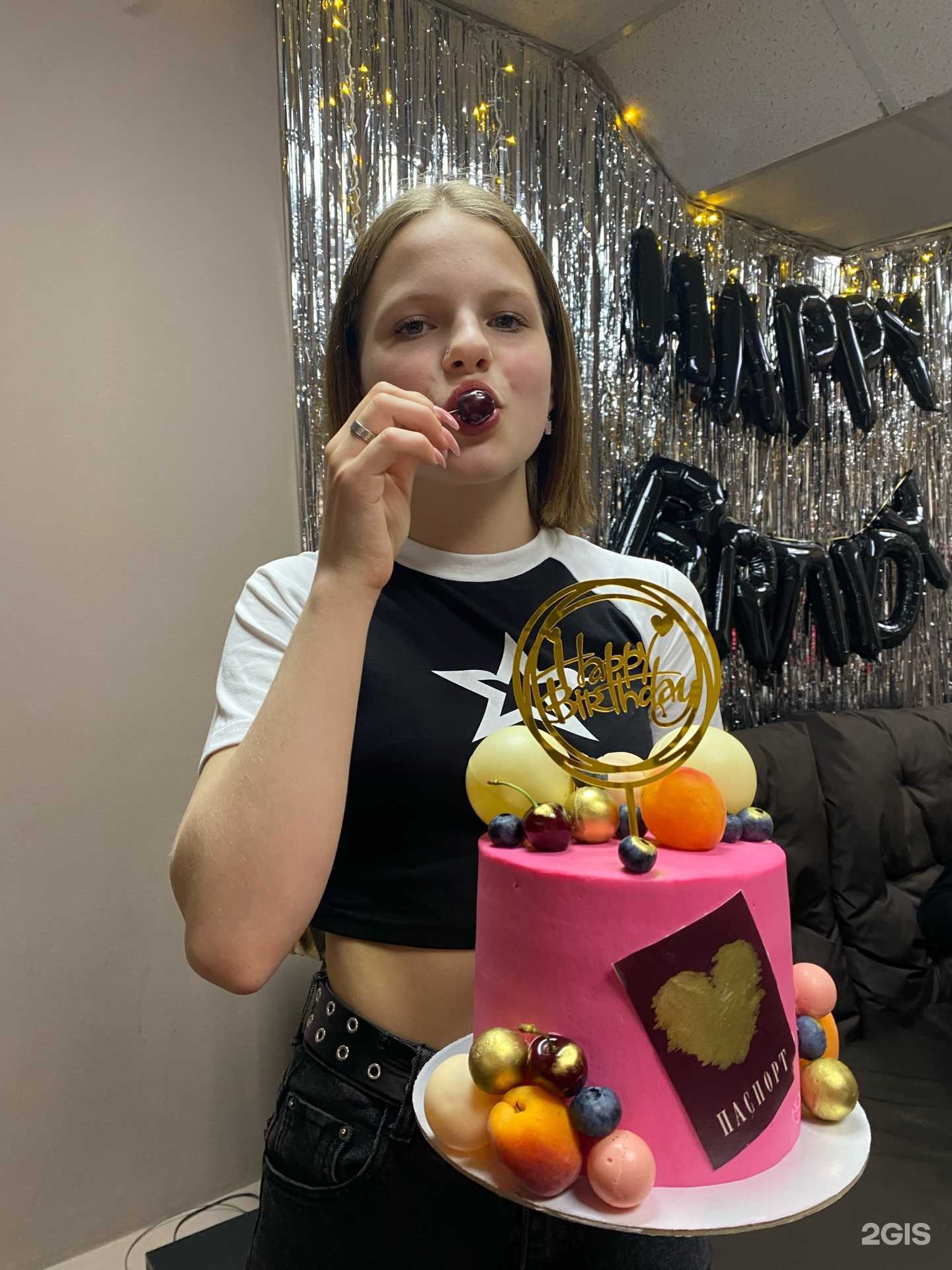 Отзывы на компанию Студия по оформлению ногтей и бровей в Тюмени c фото - фотография 2 из 2