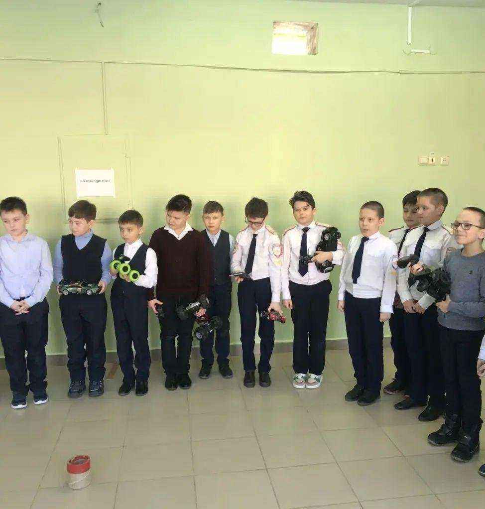 Отзывы на компанию Средняя школа №11 в Новочебоксарске c фото