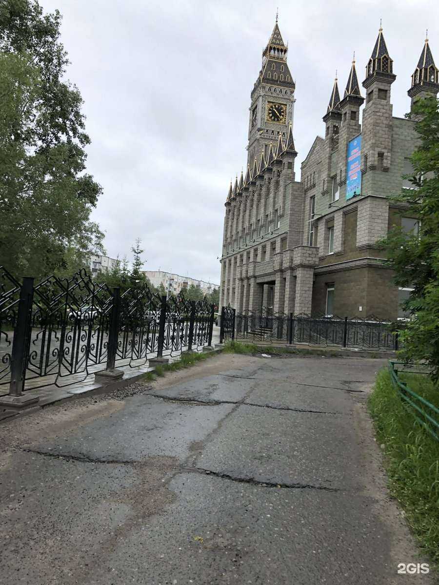 Отзывы на компанию Сургутская школа изучения иностранных языков в г. Сургут c фото