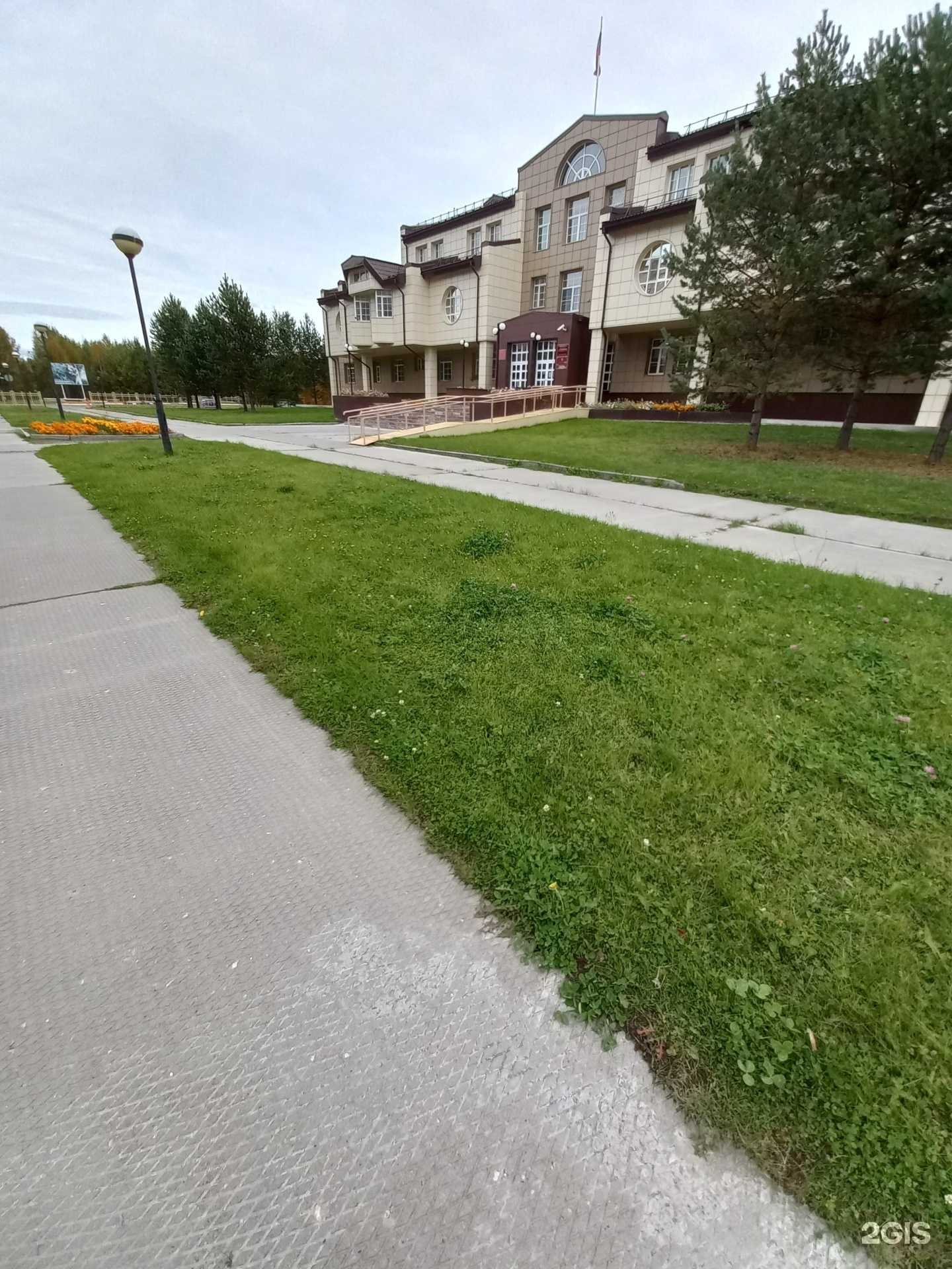 Отзывы на компанию Филиал коллегии адвокатов №14 в Лангепасе c фото