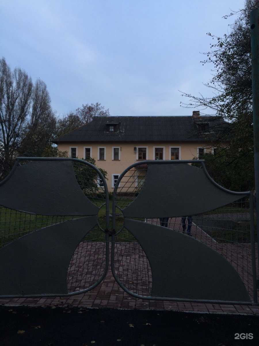 Отзывы на компанию Брянская детская художественная школа в Брянске c фото - фотография 2 из 2