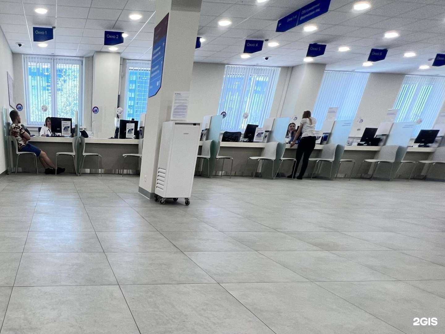 Отзывы на компанию Газпромбанк в Сургуте c фото