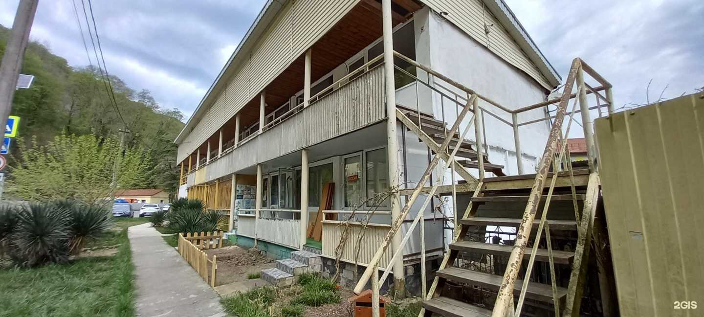 Отзывы на компанию Парикмахерская в Сочи c фото - фотография 2 из 2