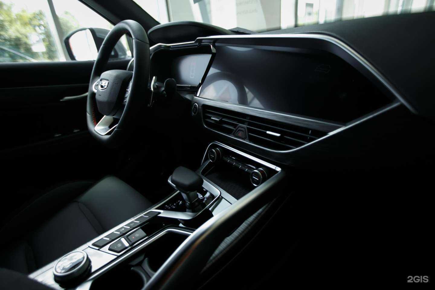 Отзывы на компанию Юг-Авто Geely в г. Майкоп c фото