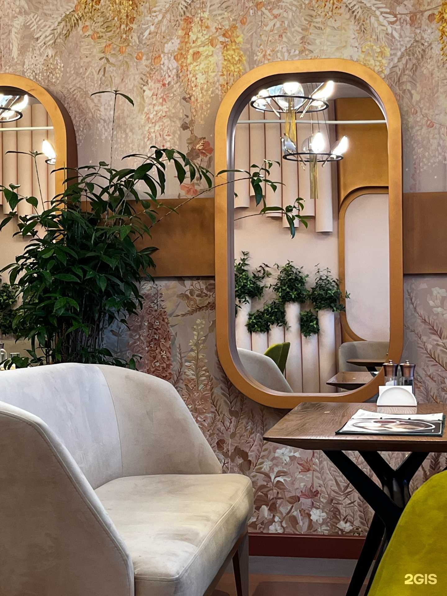 Отзывы на компанию Venerdi в г. Махачкала c фото