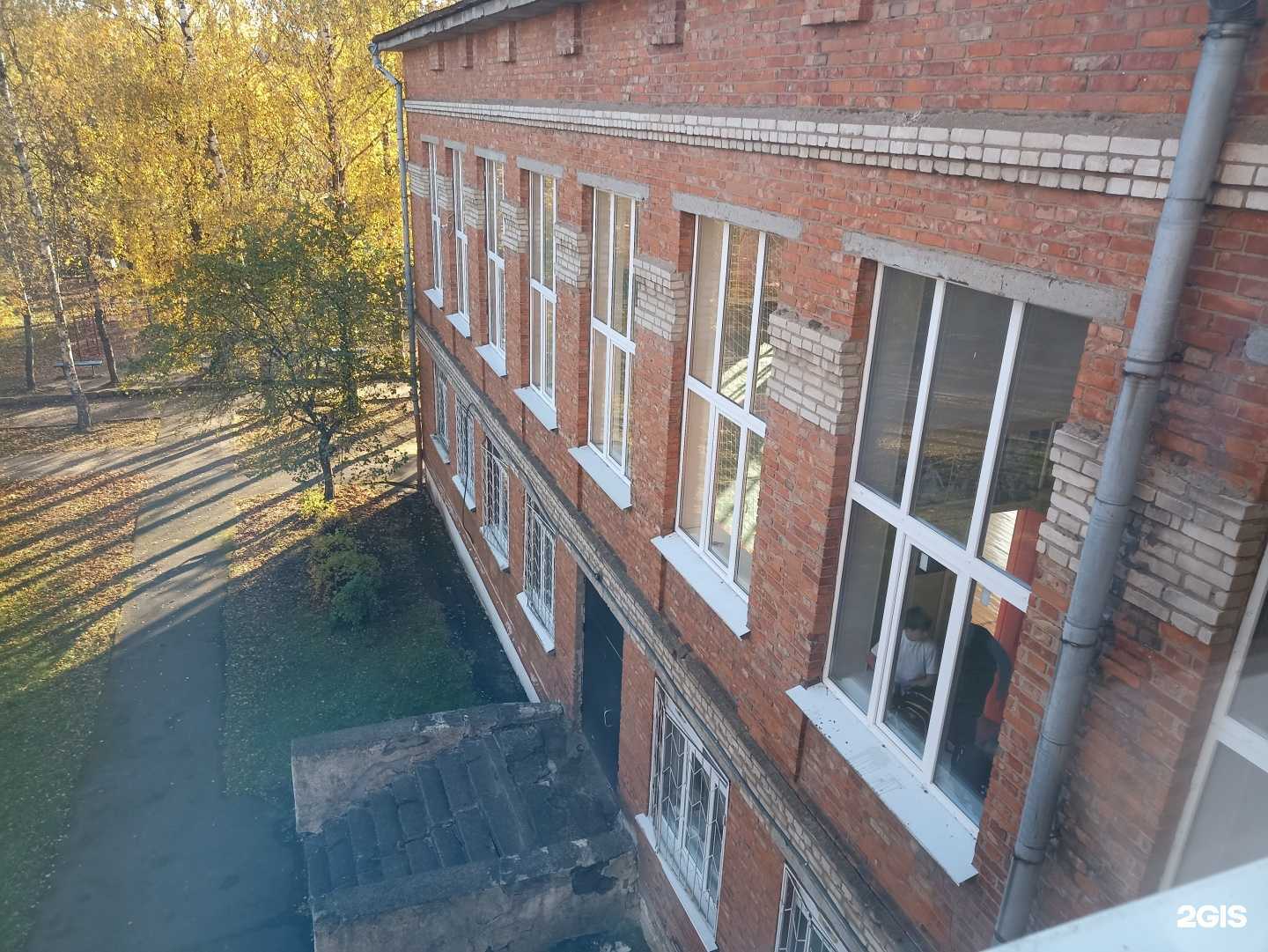 Отзывы на компанию Средняя школа №8 с углубленным изучением иностранных языков в г. Смоленск c фото