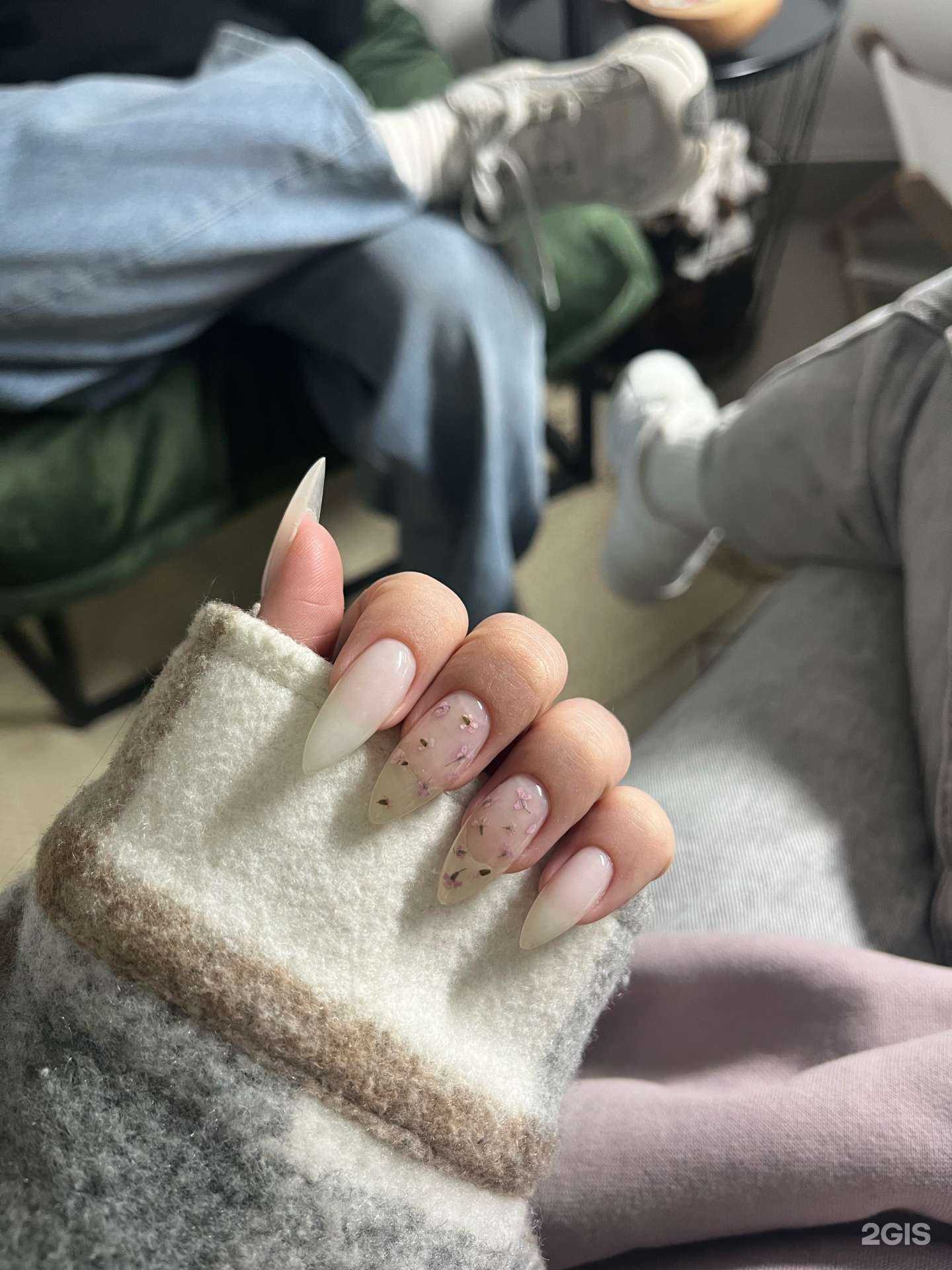 Отзывы на компанию Здесь про ногти  в Казани c фото