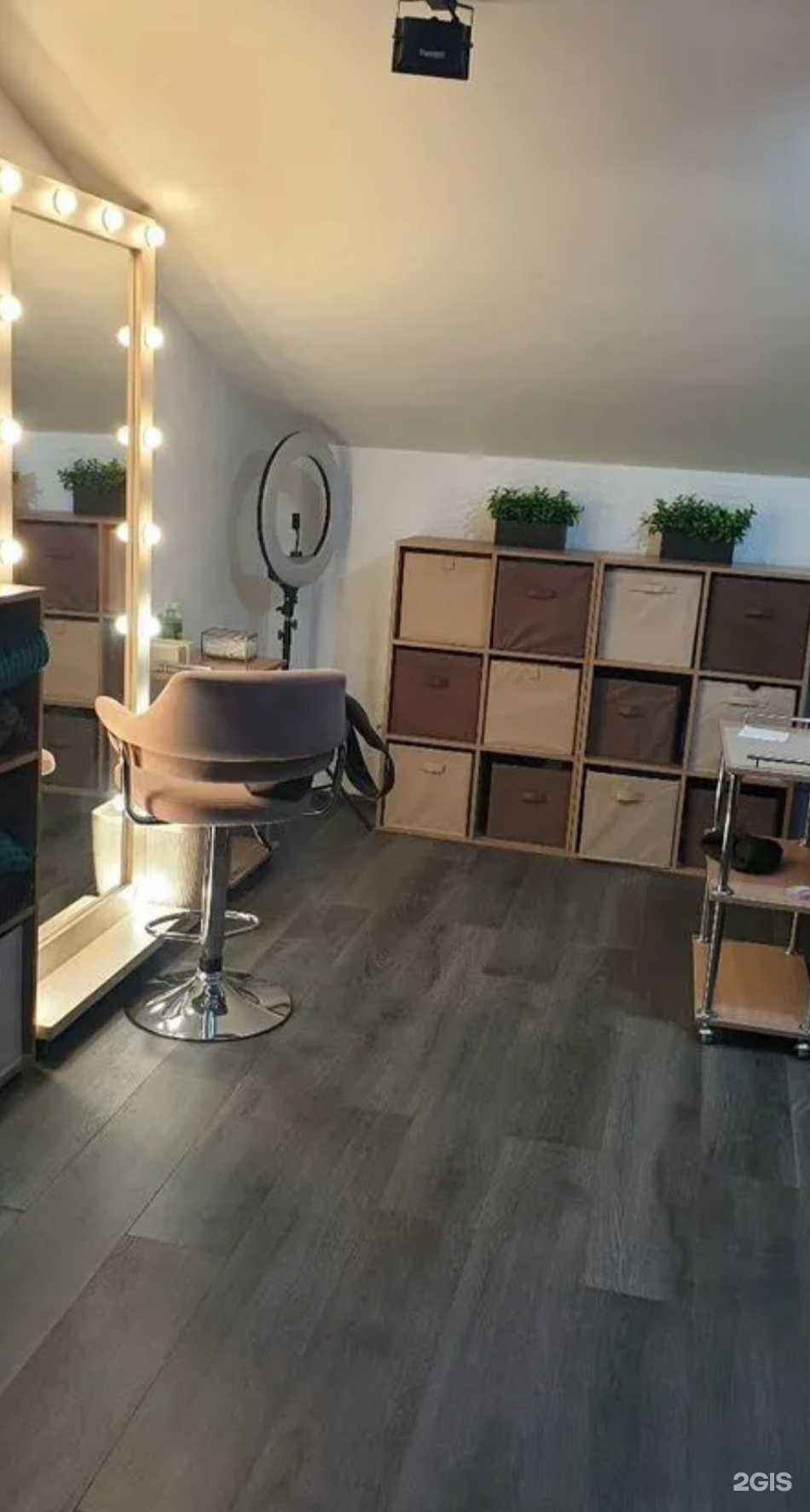 Отзывы на компанию Бьюти-коворкинг в г. Саратов c фото