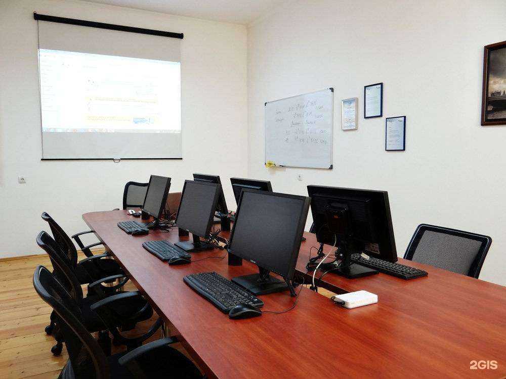 Отзывы на компанию Бухгалтер-финансист в Пятигорске c фото