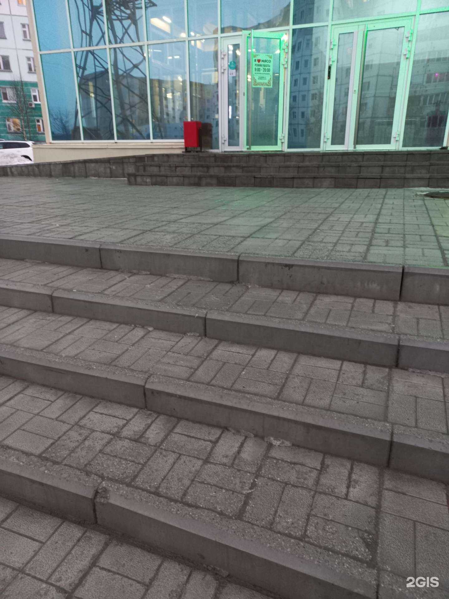 Отзывы на компанию Россалайт в Нижневартовске c фото