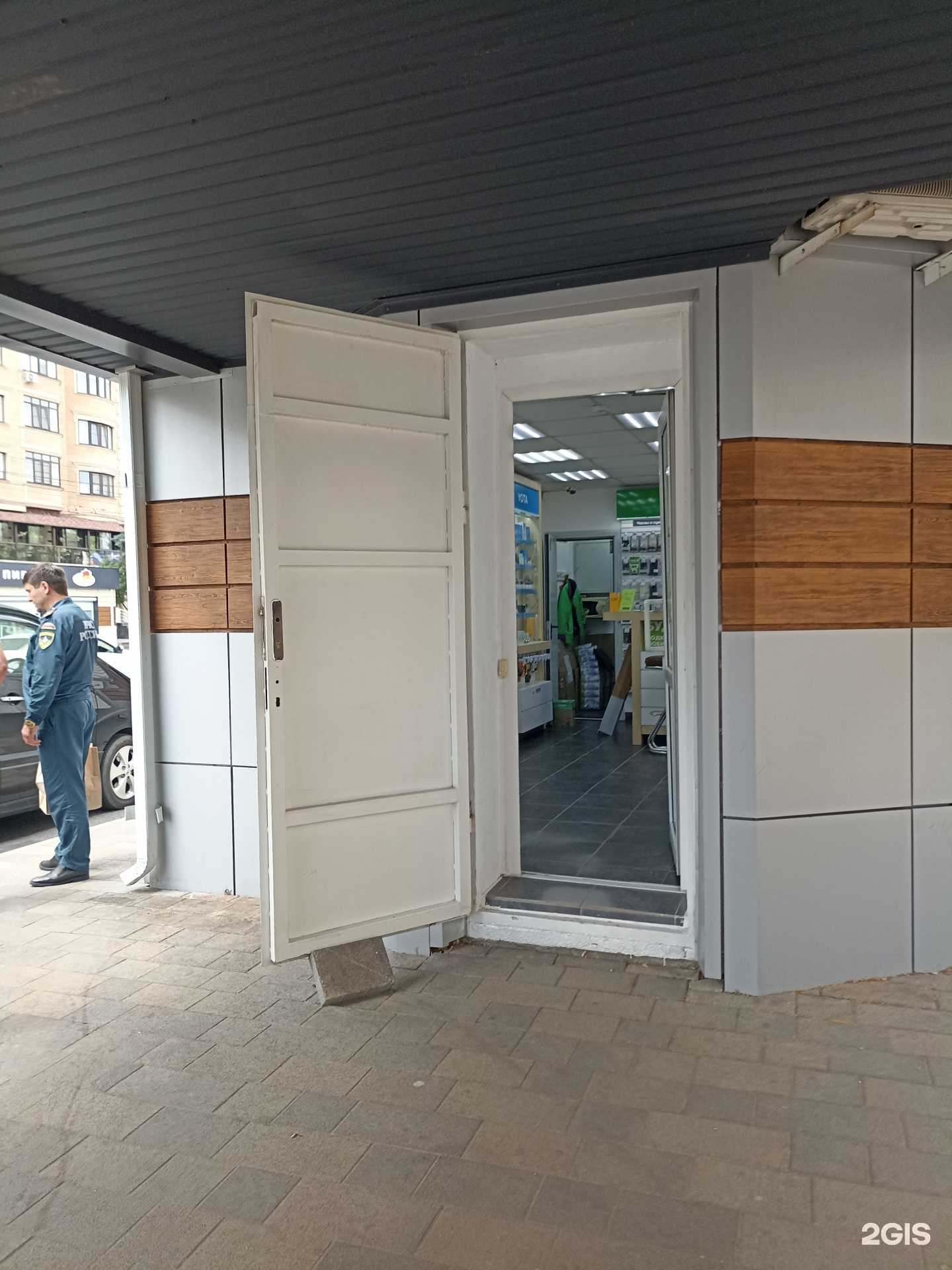 Отзывы на компанию МегаФон-Yota в Черкесске c фото