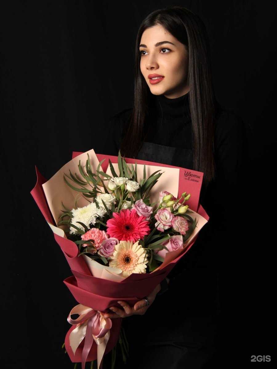 Отзывы на компанию Цветы от Еганы в г. Ханты-Мансийск c фото