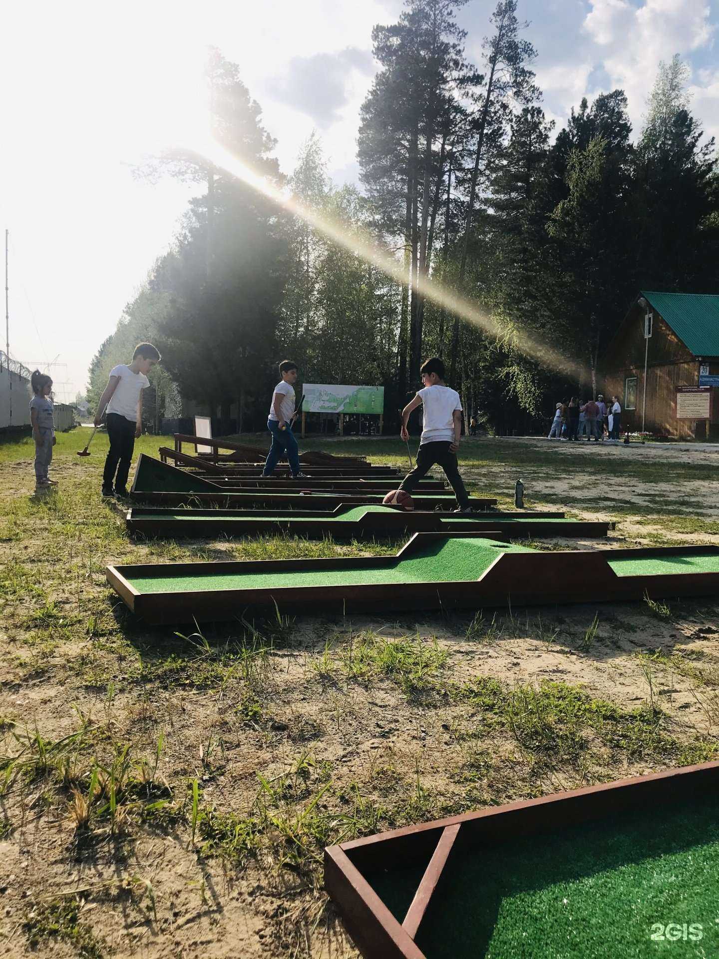 Отзывы на компанию Площадка для игры в мини-гольф в г. Нижневартовск c фото