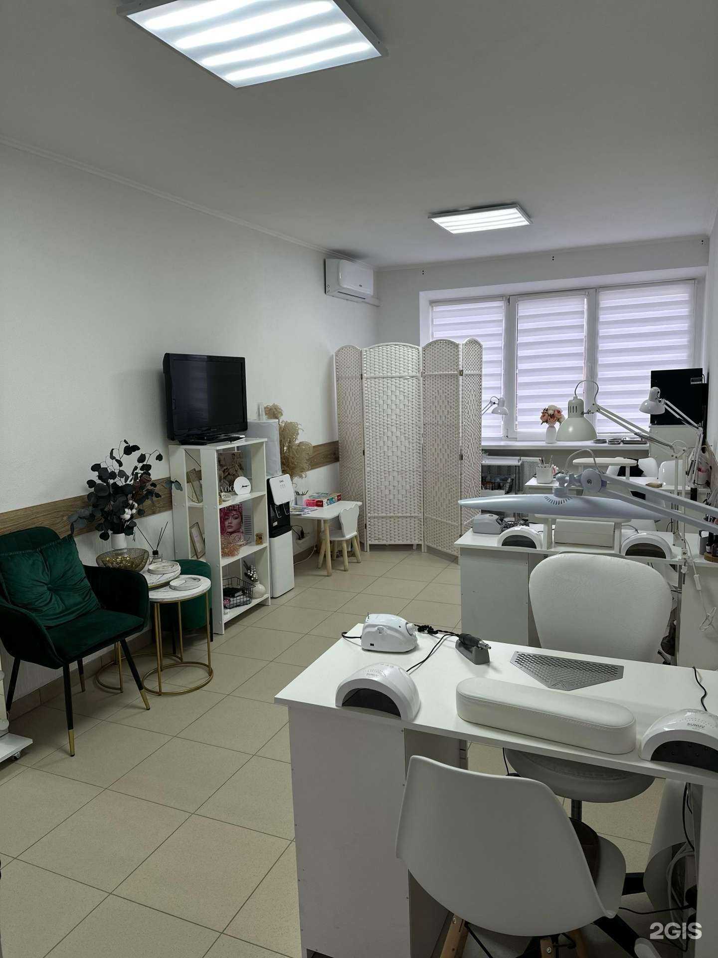 Отзывы на компанию Студия маникюра в Ставрополе c фото