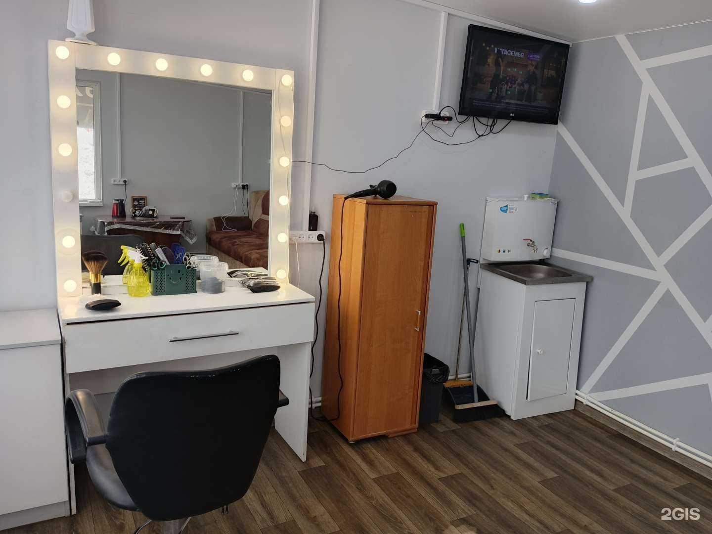 Отзывы на компанию Парикмахерская в Нефтеюганске c фото