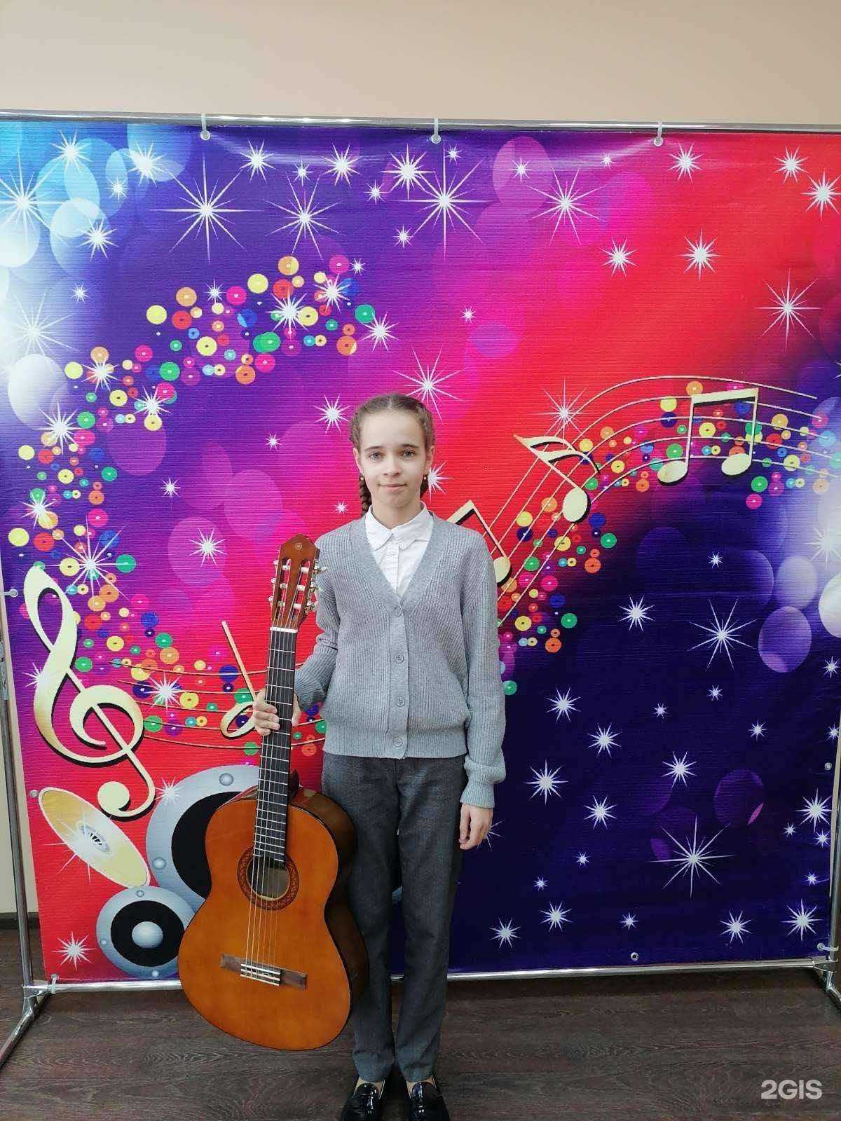 Отзывы на компанию Детская музыкальная школа им. В.Б. Трифонова в Урени c фото