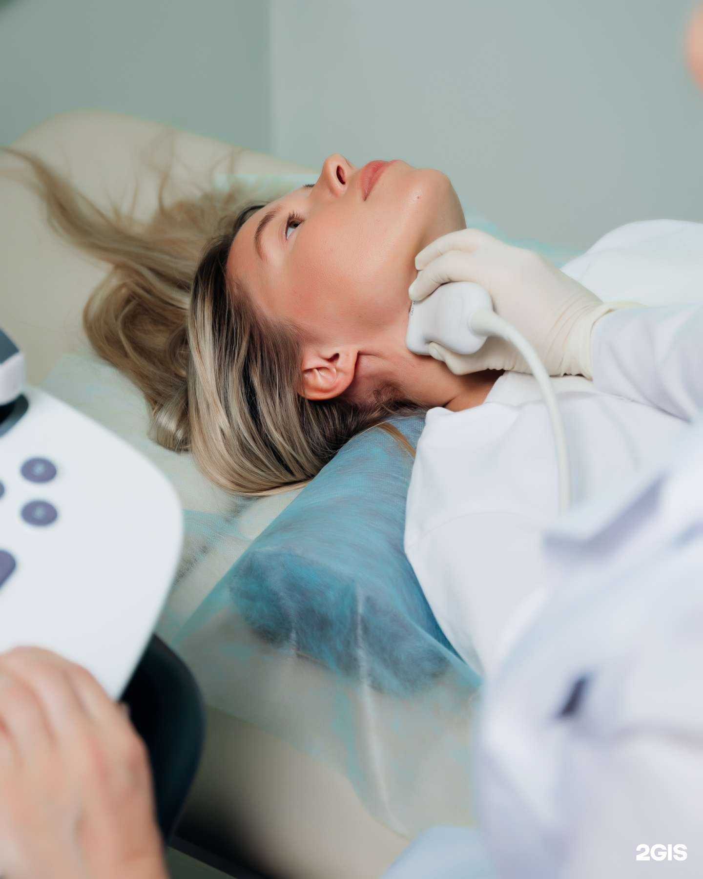 Отзывы на компанию Университетская клиника в Владивостоке c фото