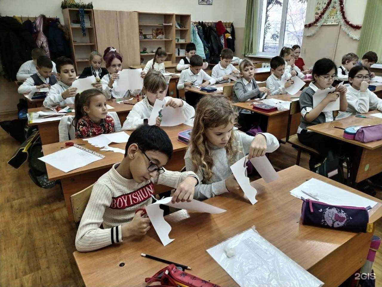 Отзывы на компанию Средняя школа №10 в г. Туапсе c фото