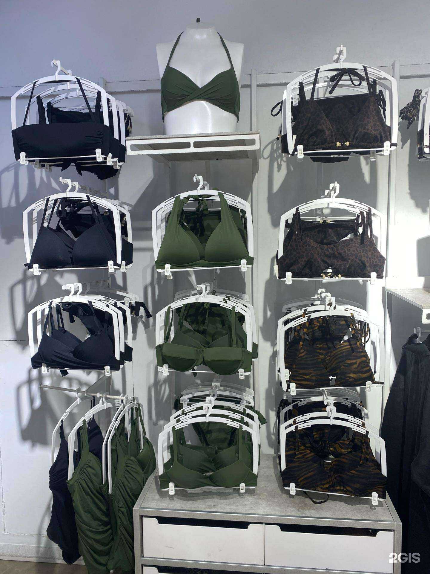 Отзывы на компанию Calzedonia в г. Южно-Сахалинск c фото