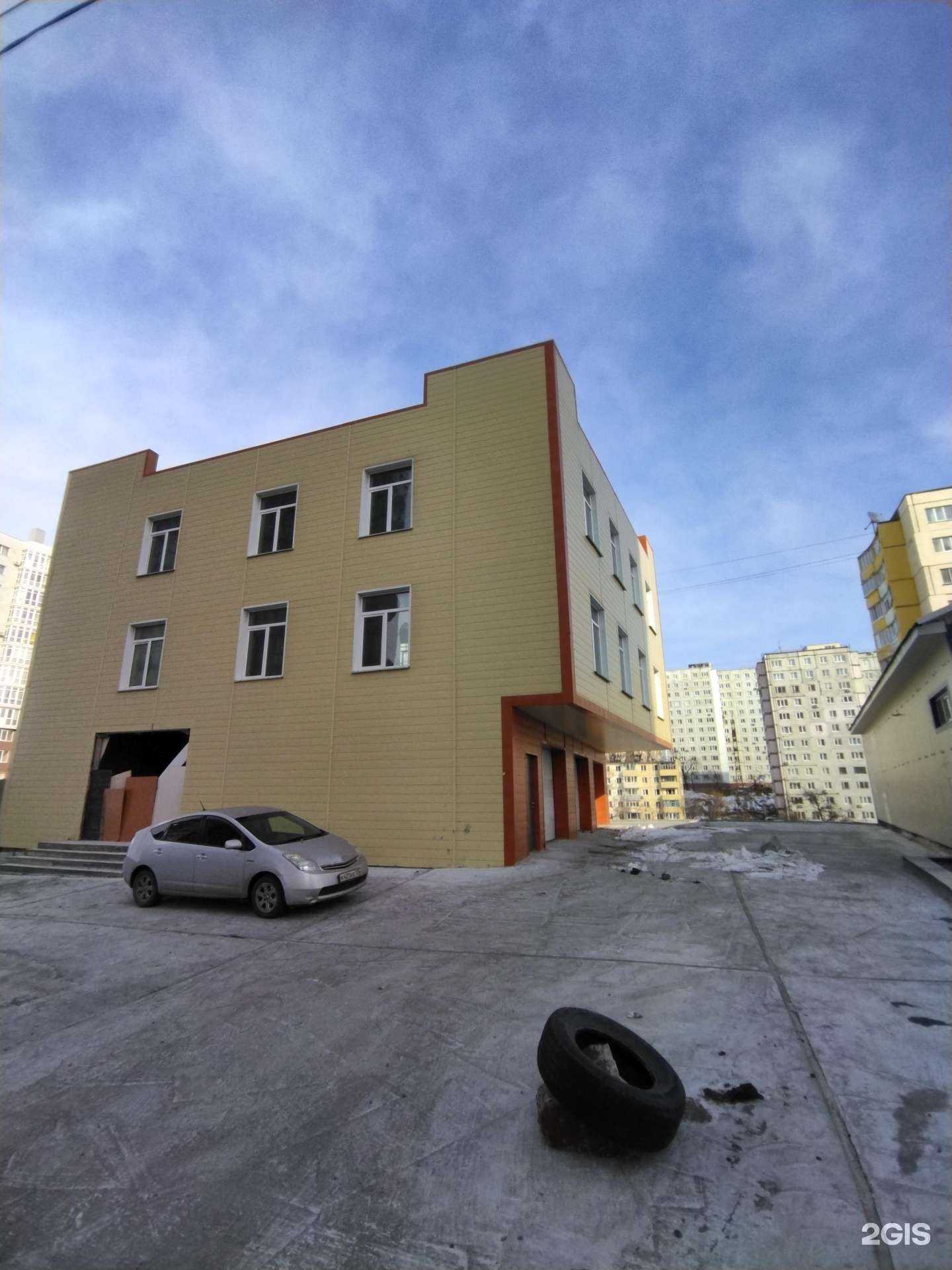 Отзывы на компанию Международная школа нового тысячелетия в Владивостоке c фото