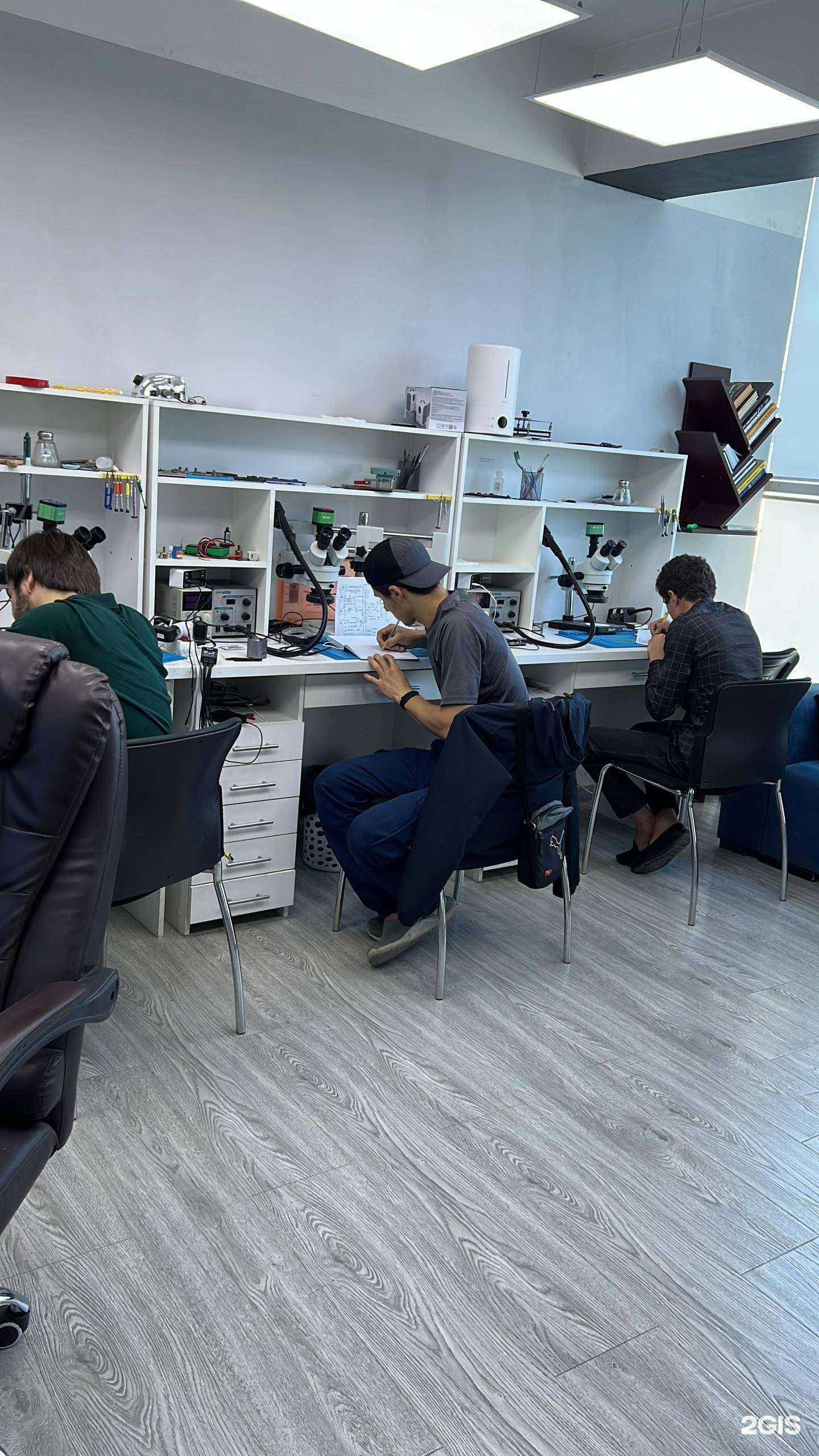 Отзывы на компанию FixApple в Махачкале c фото