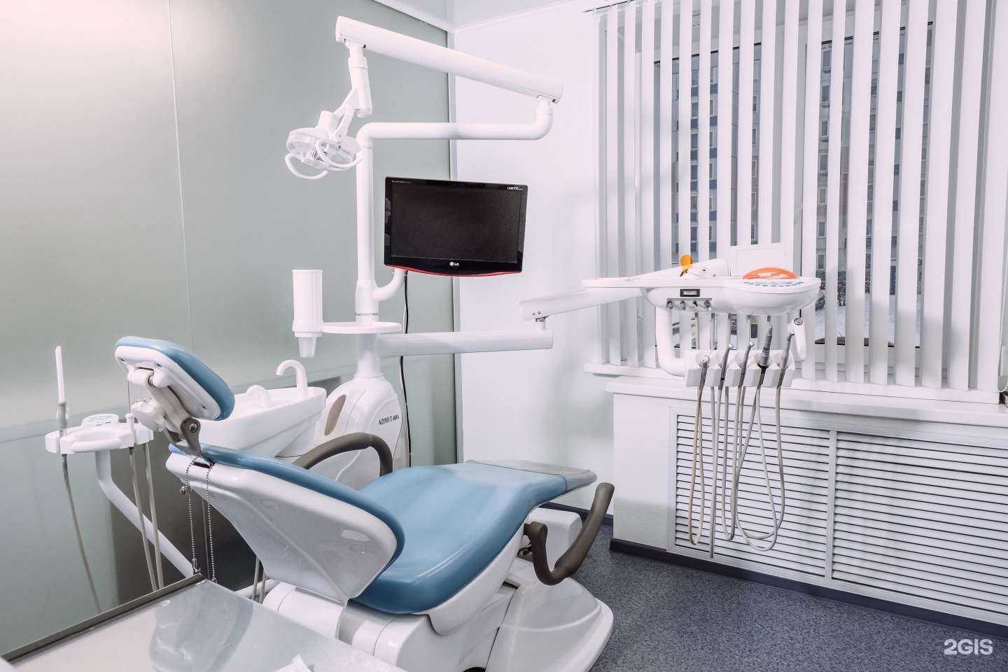 Отзывы на компанию Имплант-дент в Нижнекамске c фото