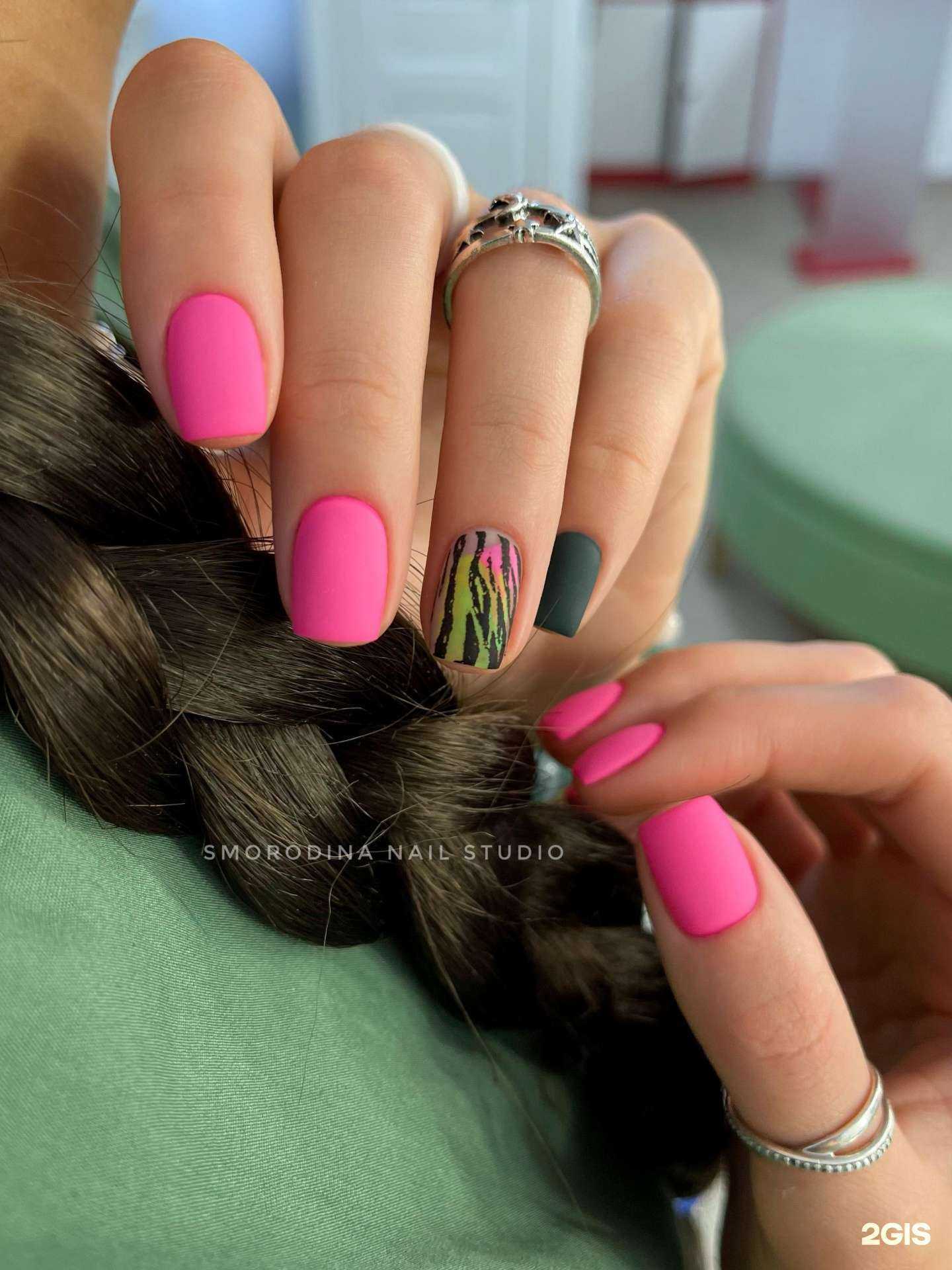 Отзывы на компанию Smorodina Nail Studio в Владивостоке c фото