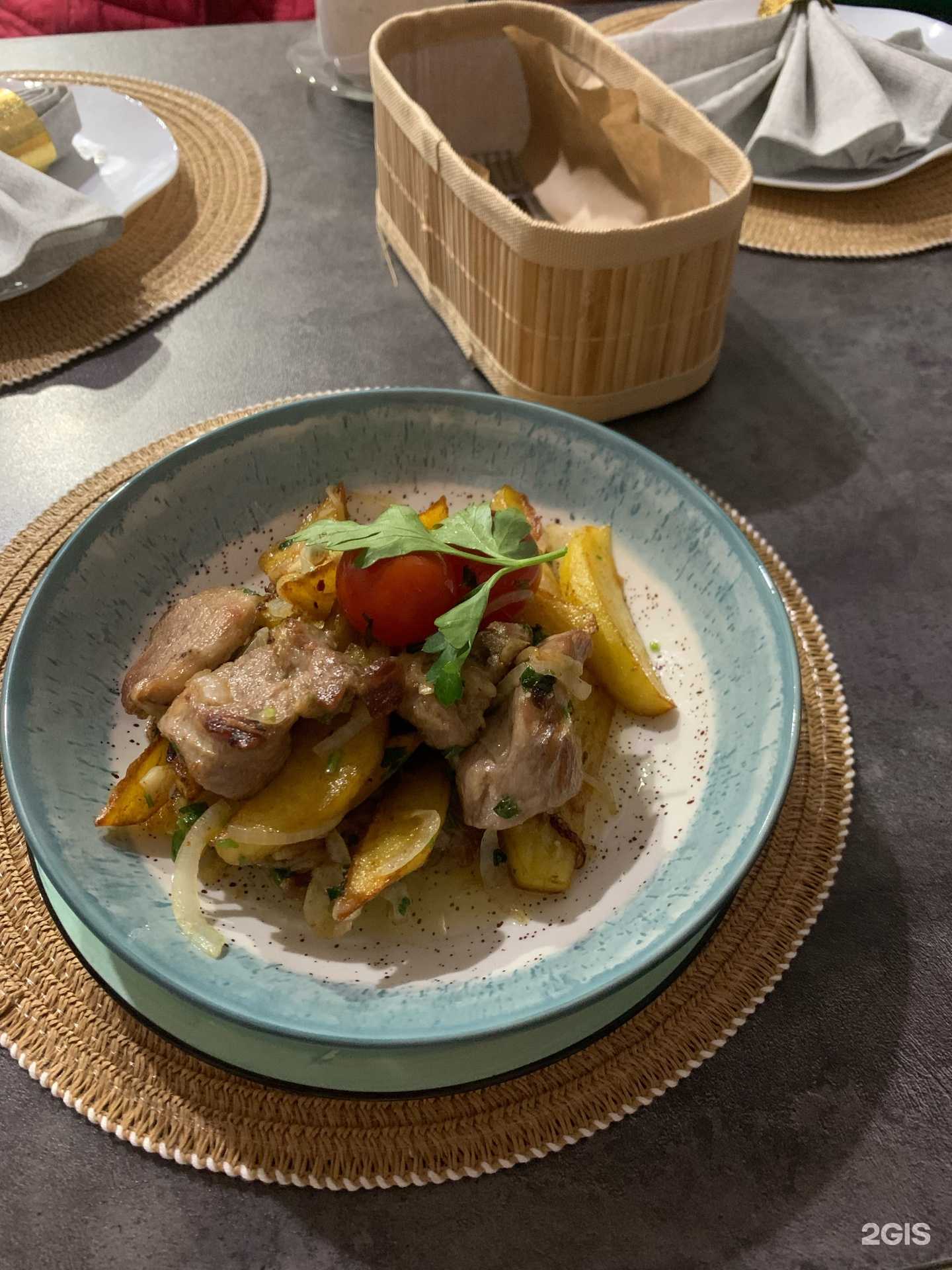 Отзывы на компанию Гостиный дворик в Сочи c фото