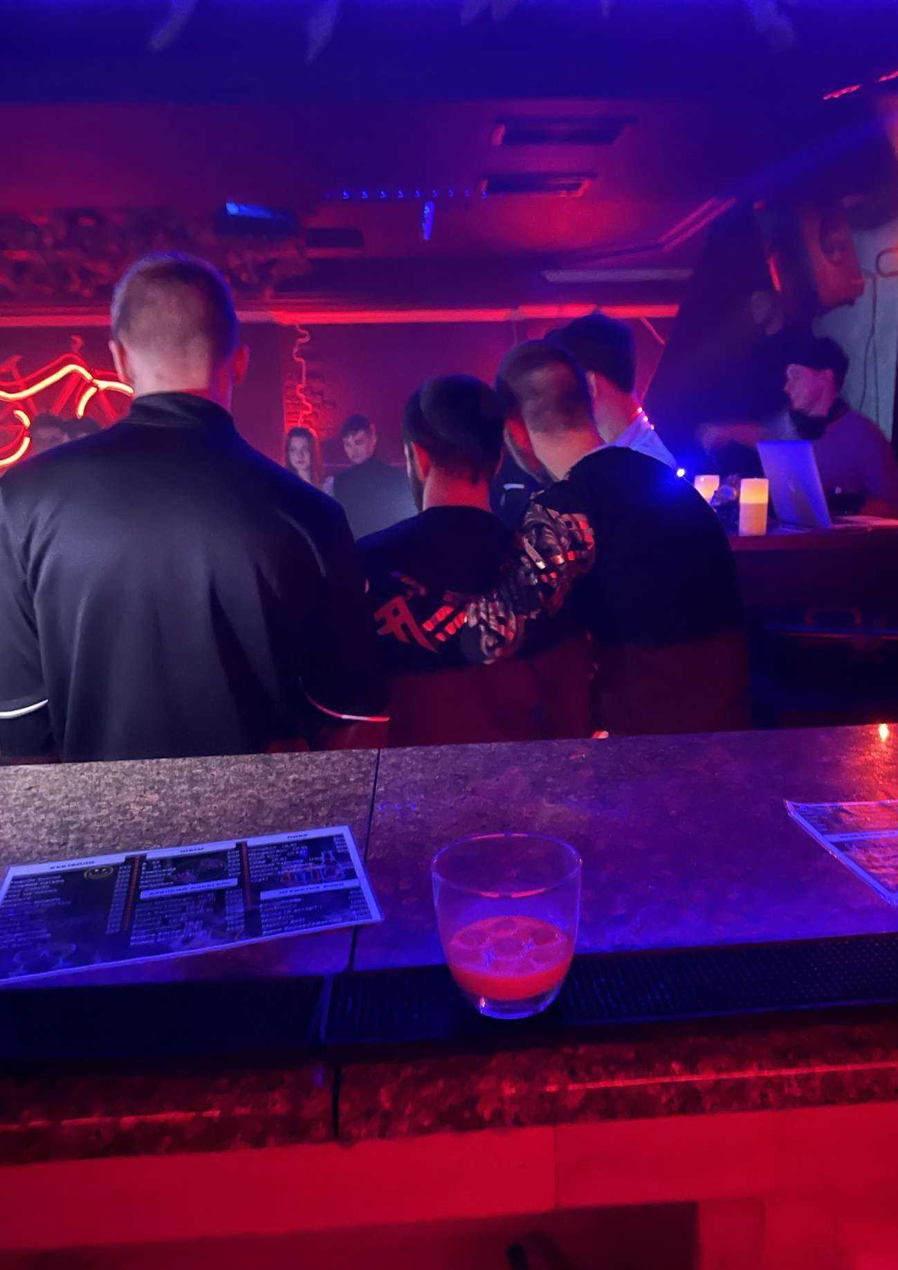 Отзывы на компанию Black house в г. Нижневартовск c фото