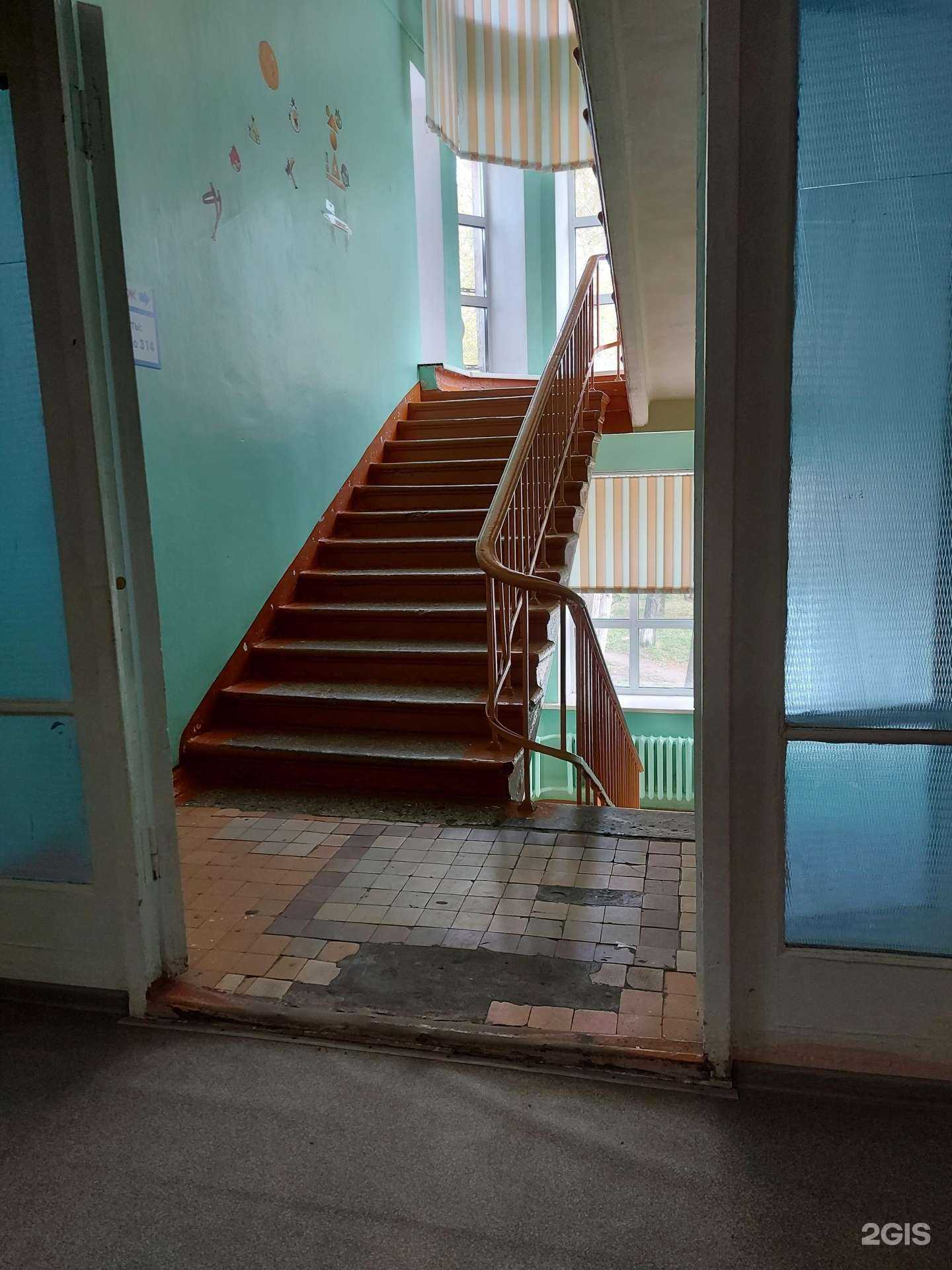 Отзывы на компанию Поликлиника №1 в Омске c фото