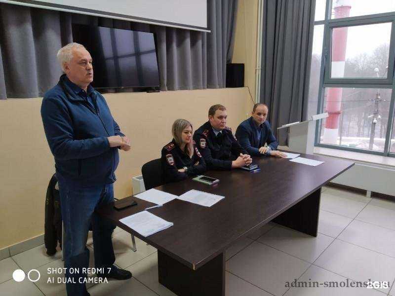 Отзывы на компанию Центр спортивной подготовки спортивных сборных команд Смоленской области в г. Смоленск c фото