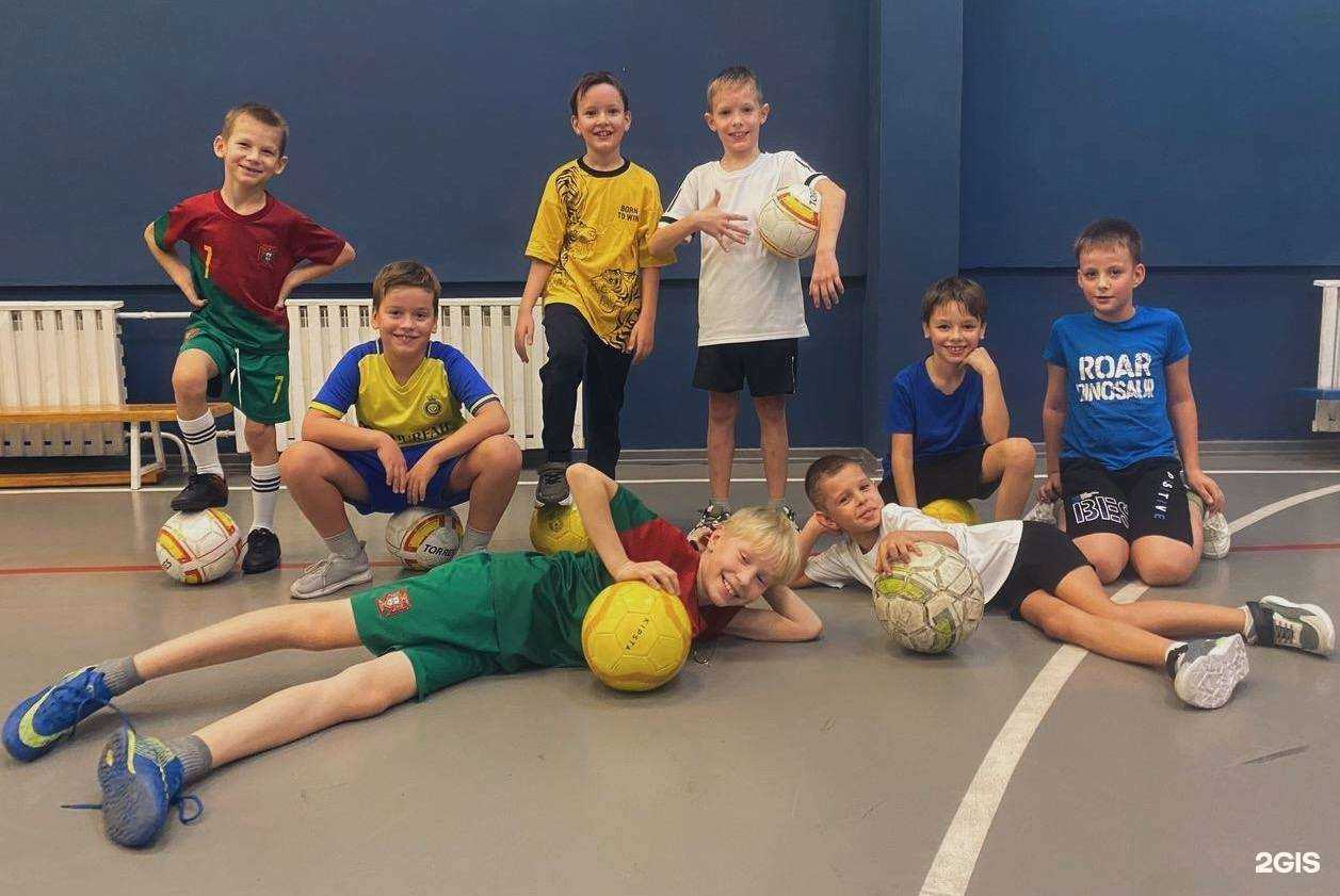 Отзывы на компанию Детский футбольный клуб в Красноярске c фото