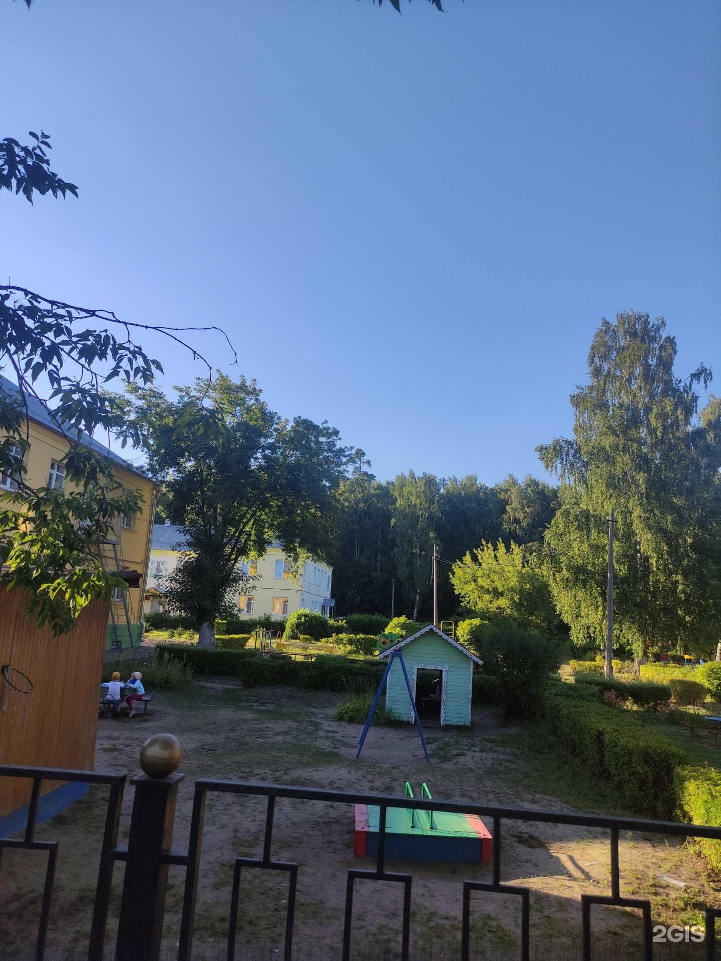 Отзывы на компанию Центр образования №5 им. героя России лётчика-космонавта Максима Сураева в Ногинске c фото