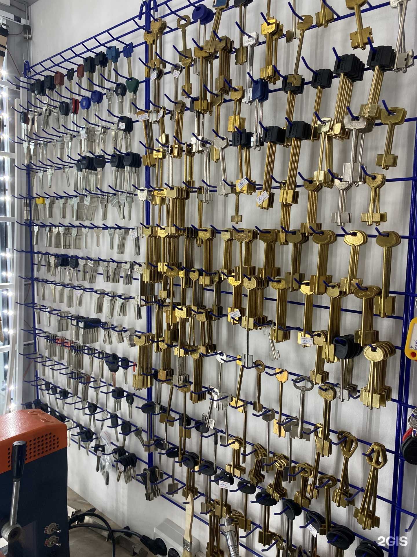 Отзывы на компанию Мастерская по изготовлению ключей и ремонту телефонов в г. Казань c фото