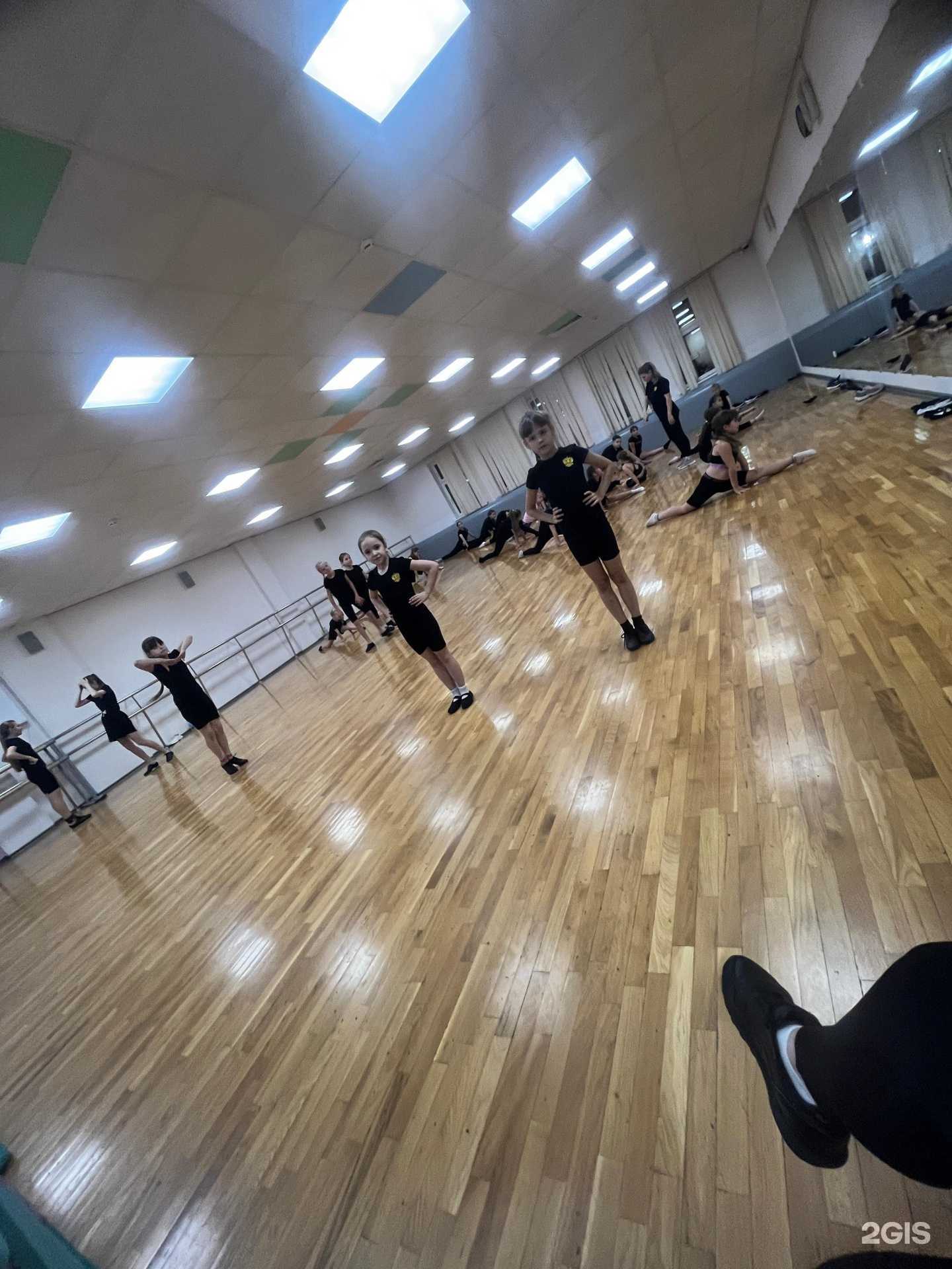 Отзывы на компанию Спортивная школа по спортивным танцам в Новосибирске c фото