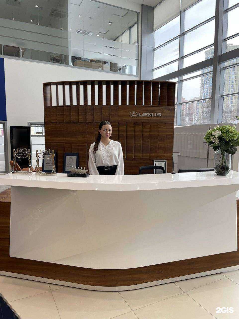 Отзывы на компанию Лексус Центр Красноярск в г. Красноярск c фото