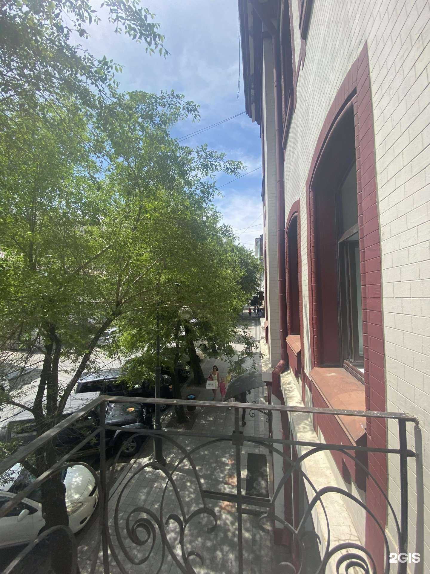 Отзывы на компанию Holiday hotel в г. Владивосток c фото