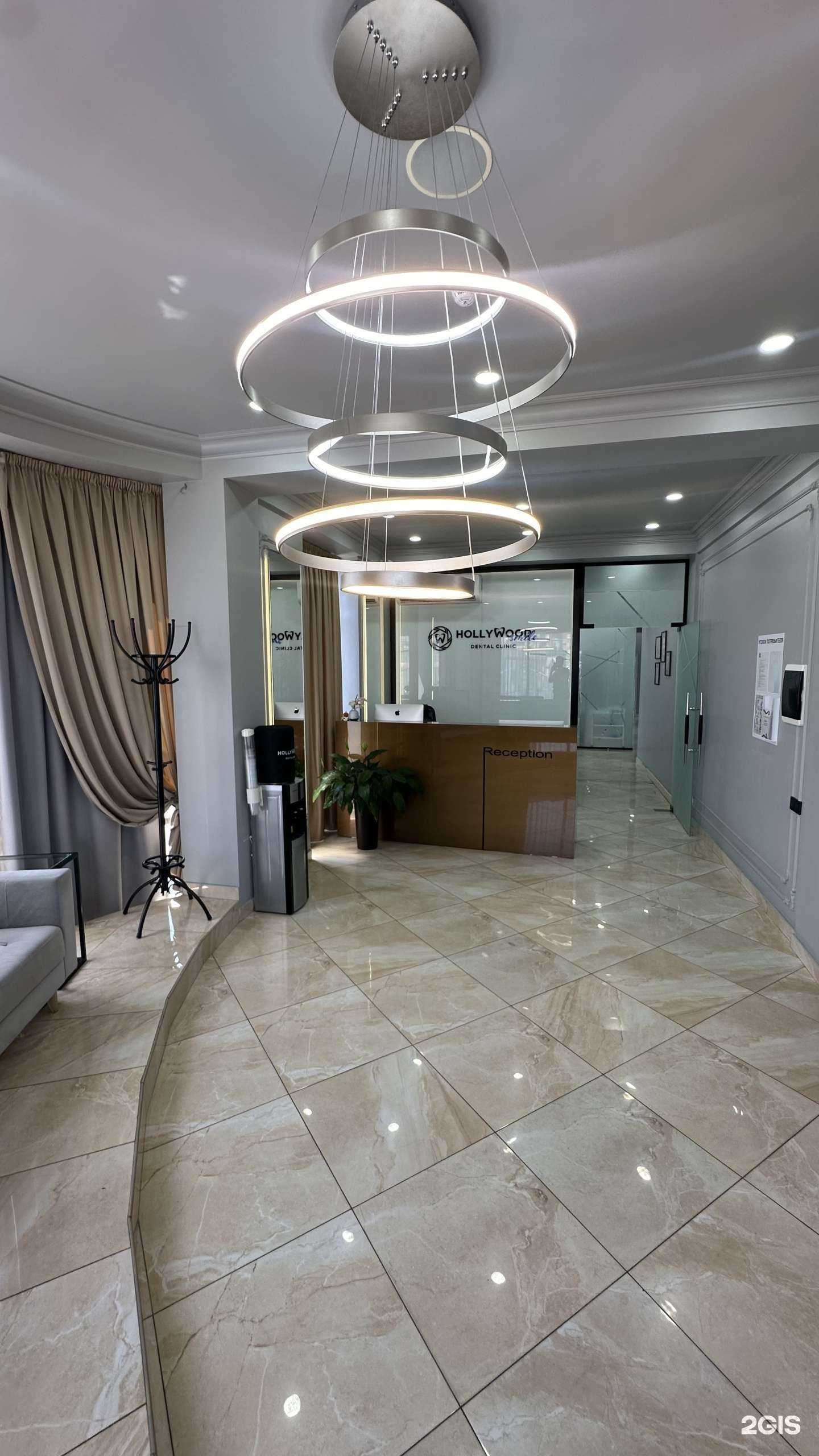 Отзывы на компанию Hollywood Smile в г. Махачкала c фото