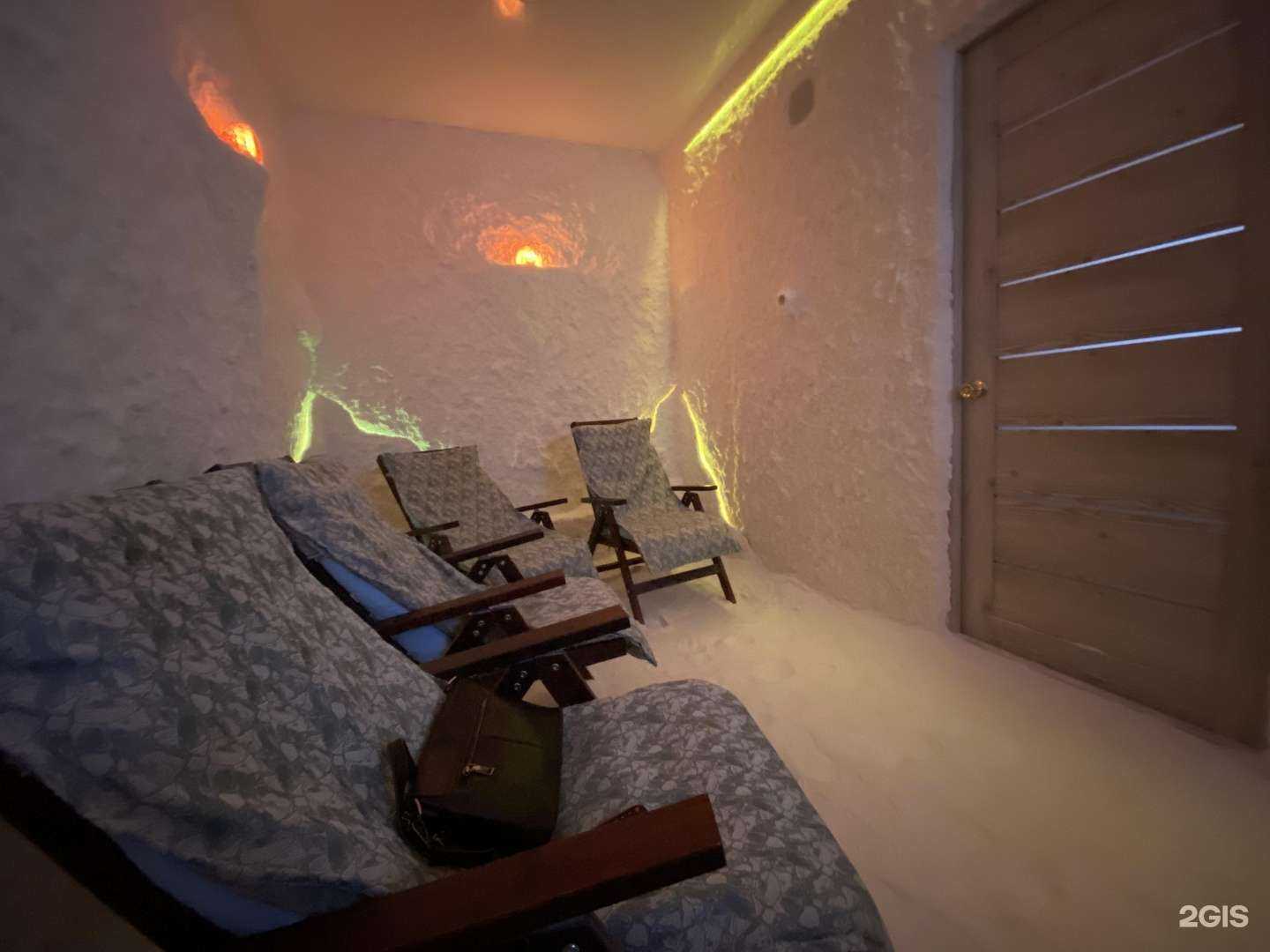 Отзывы на компанию Физкультурно-оздоровительный комплекс Здоровье в Ноябрьске c фото