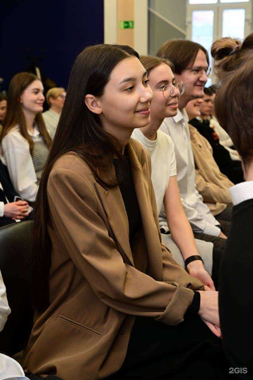 Отзывы на компанию Средняя школа №3 в г. Новый Уренгой c фото