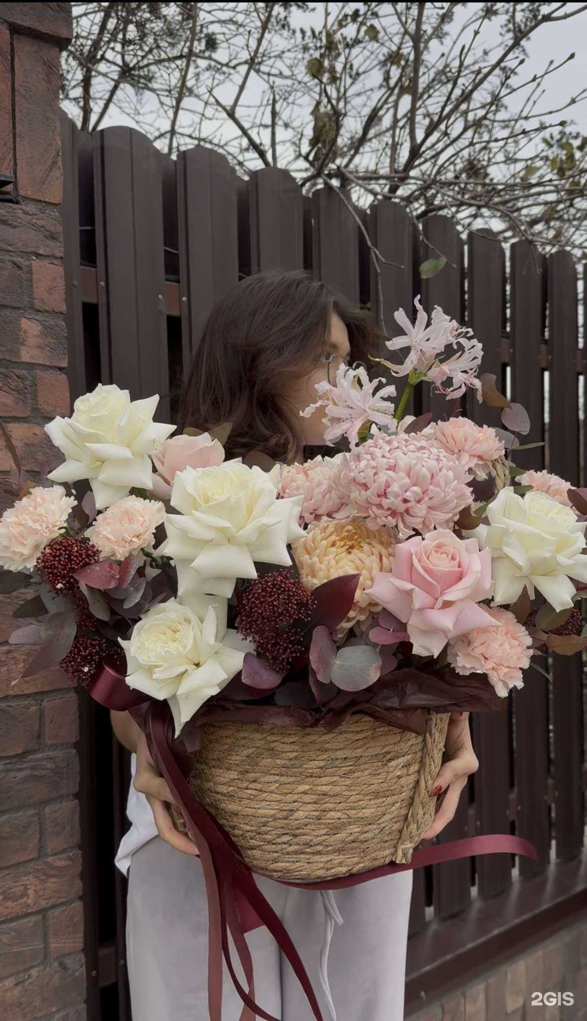 Отзывы на компанию Цветочный двор в Краснодаре c фото